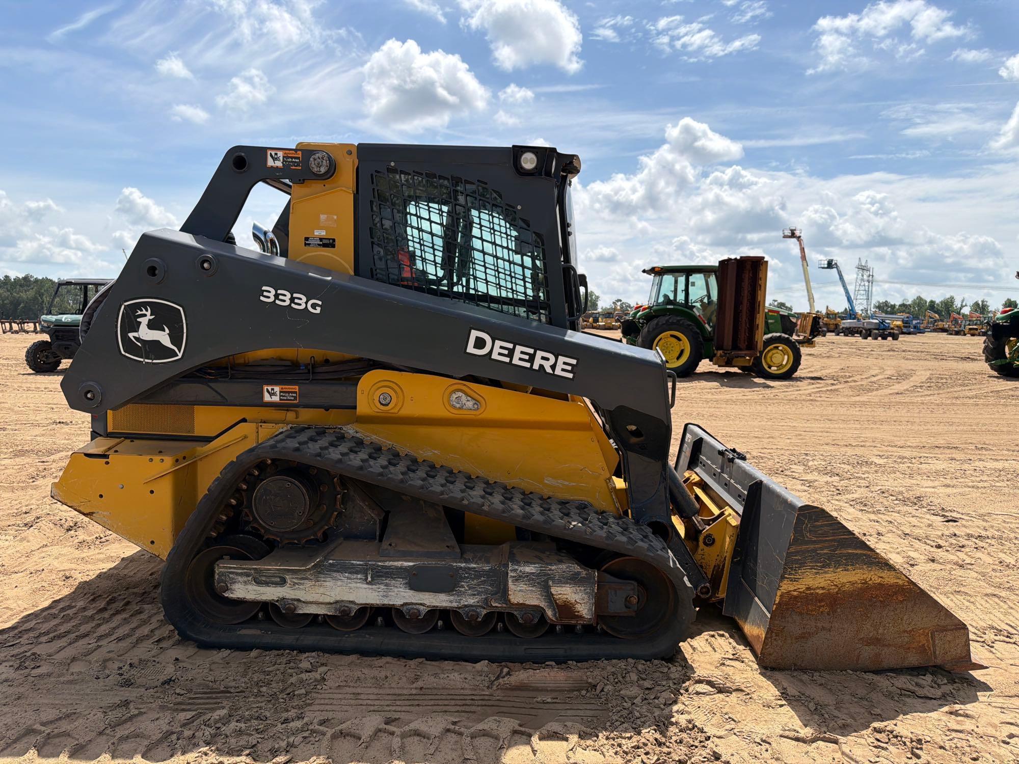 2022 John Deere 333