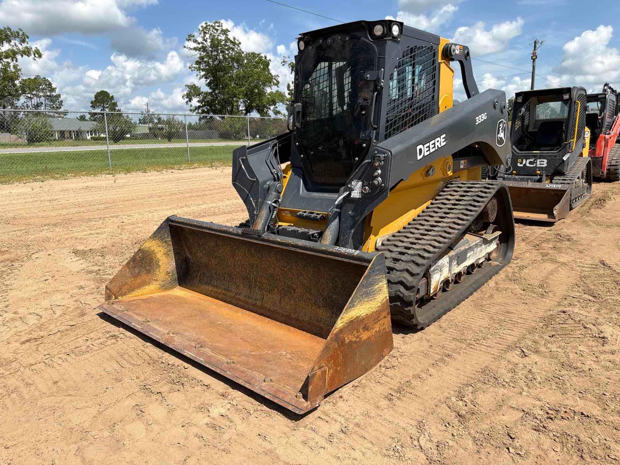 2022 John Deere 333