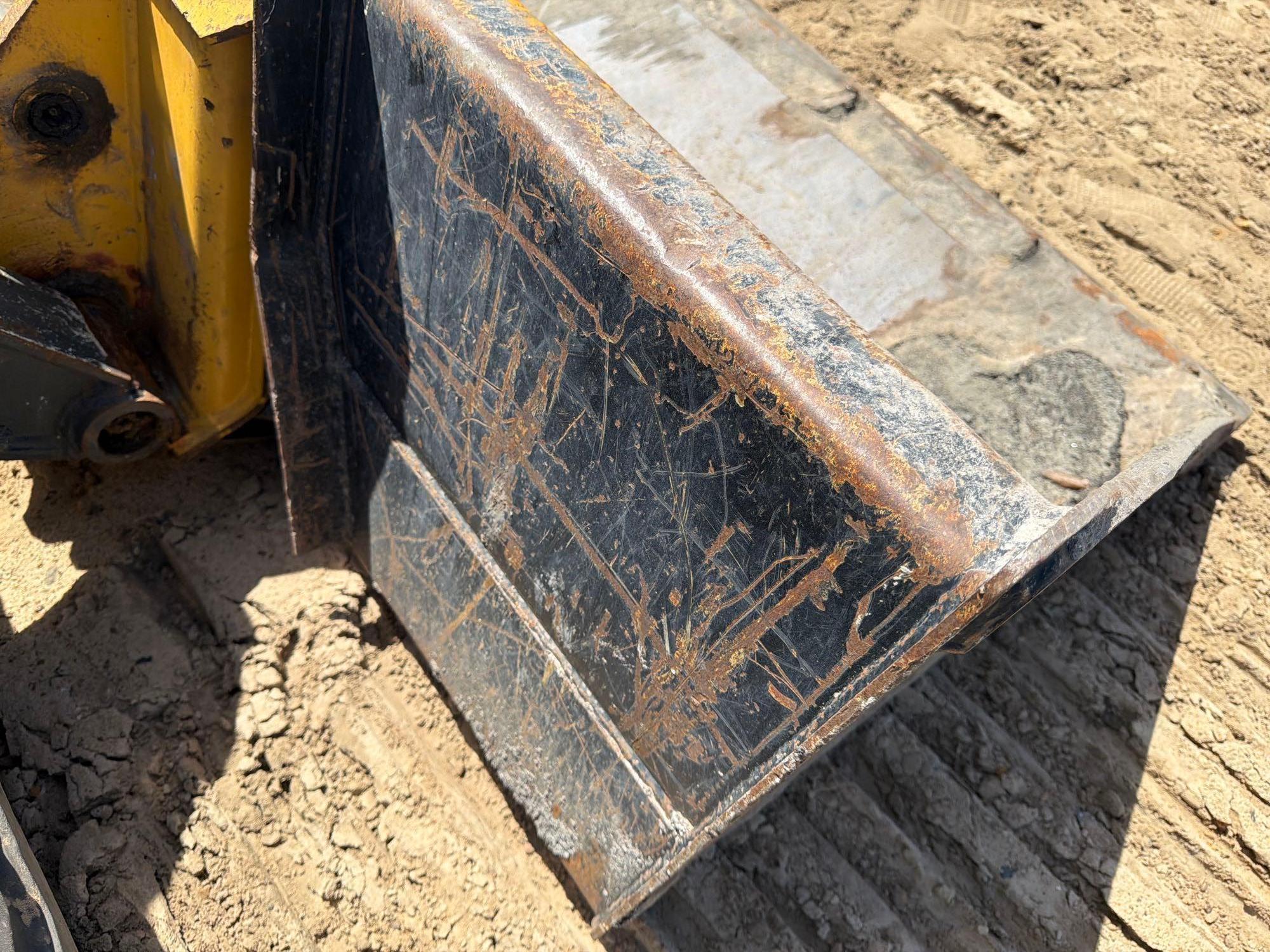 2019 John Deere 333