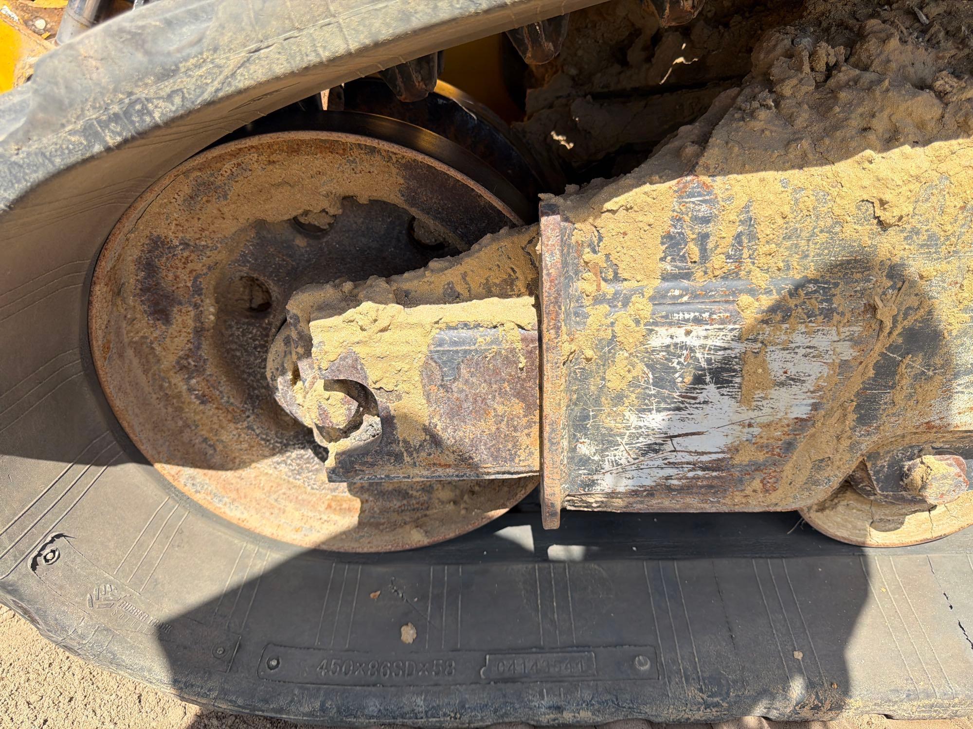 2019 John Deere 333