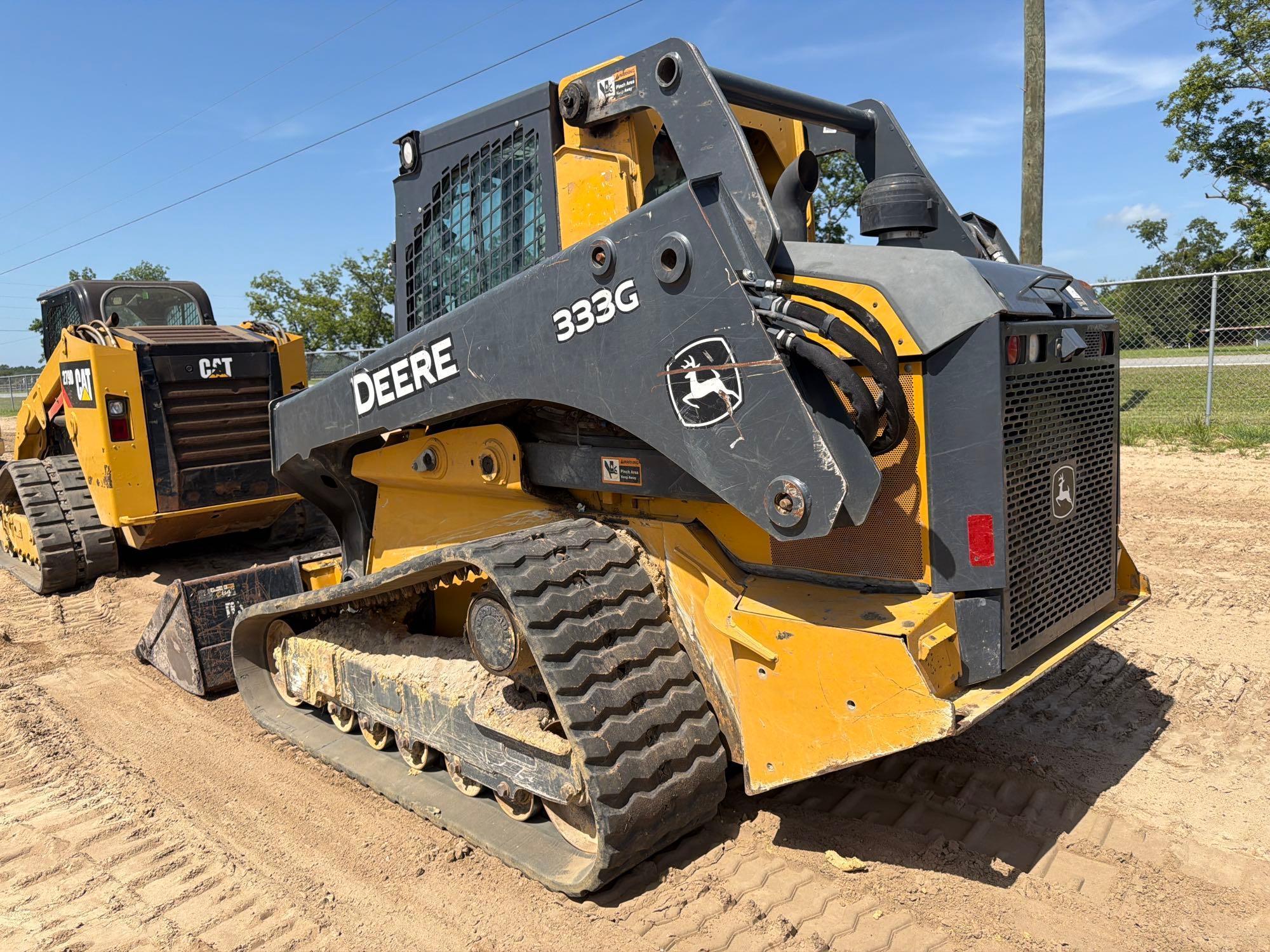 2019 John Deere 333