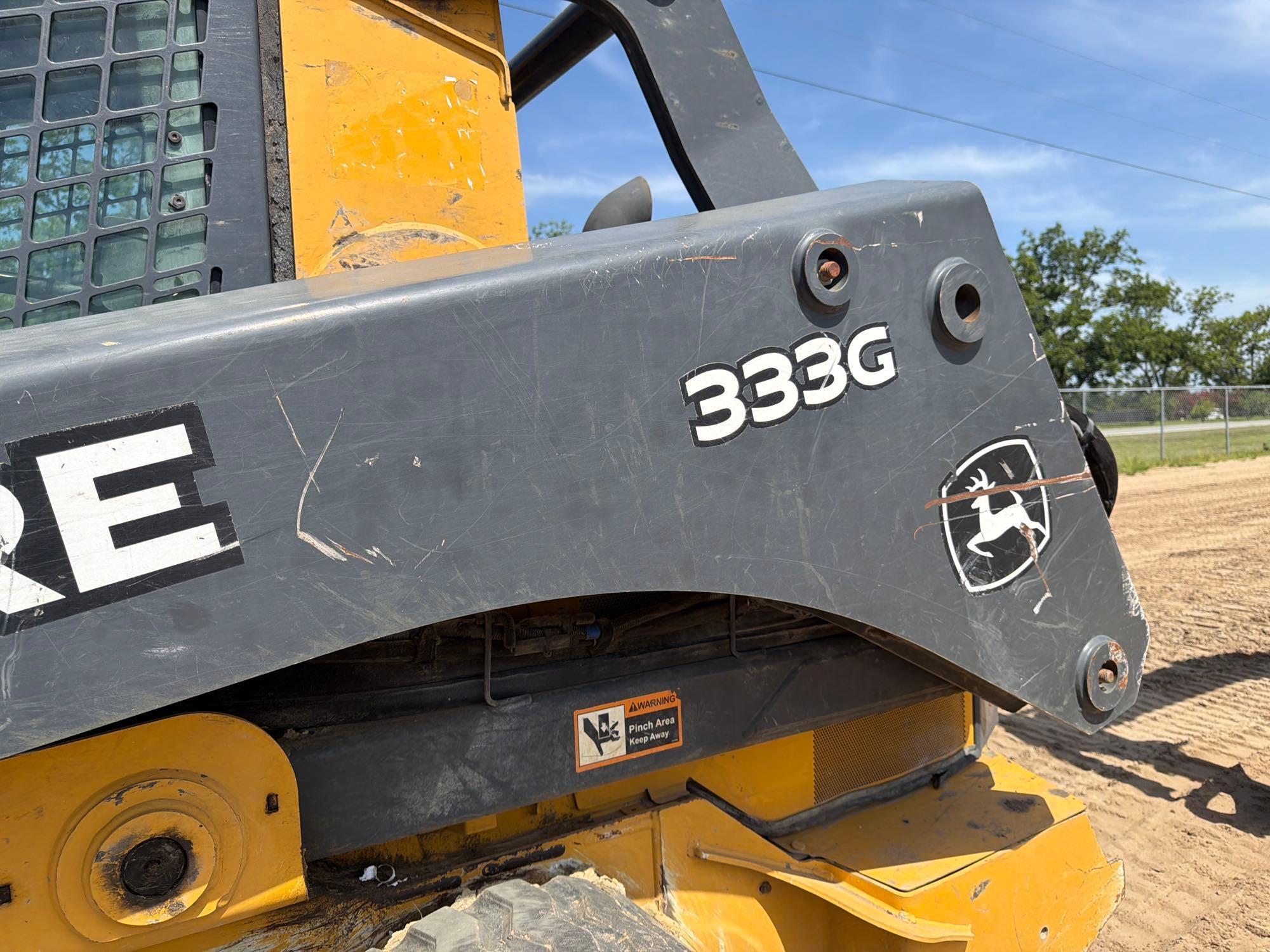 2019 John Deere 333