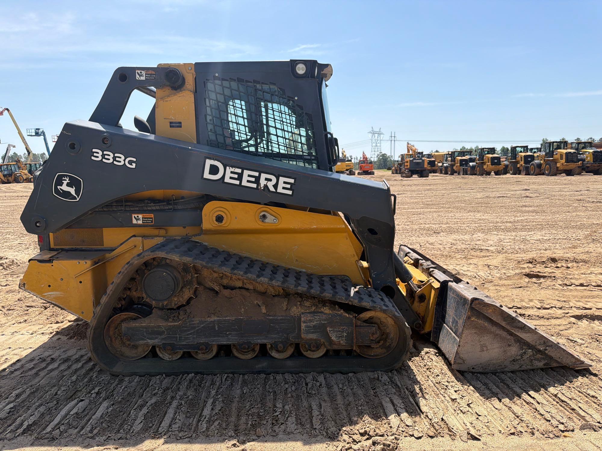 2019 John Deere 333