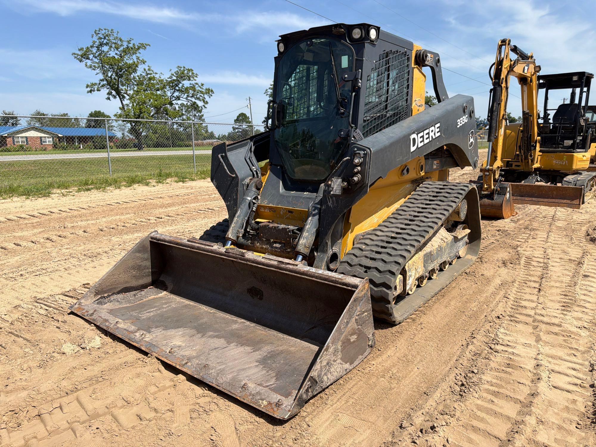 2019 John Deere 333