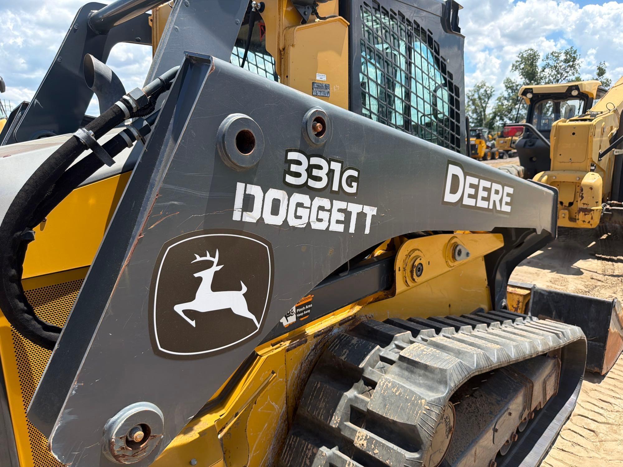 2019 John Deere 331G