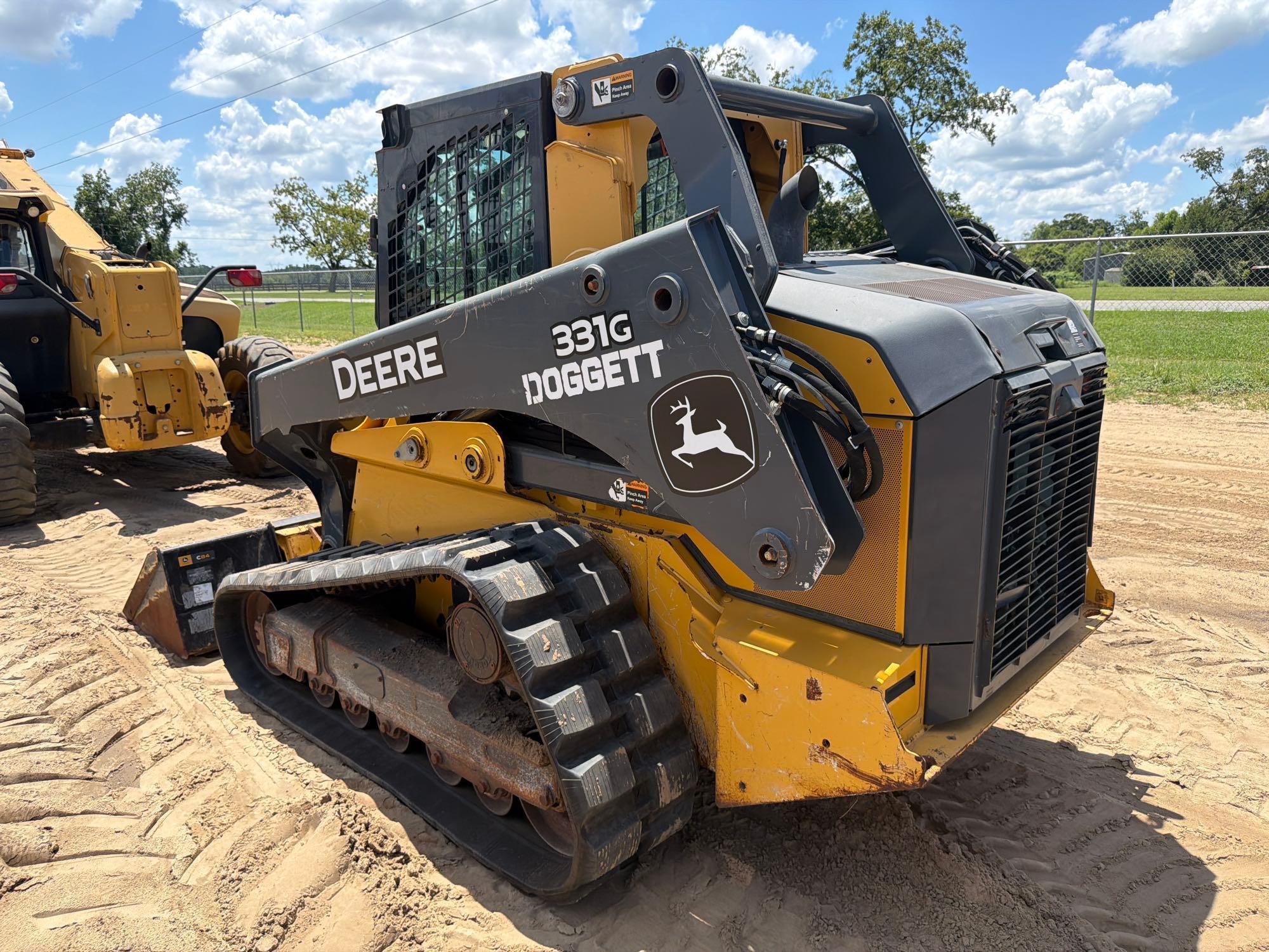 2019 John Deere 331G