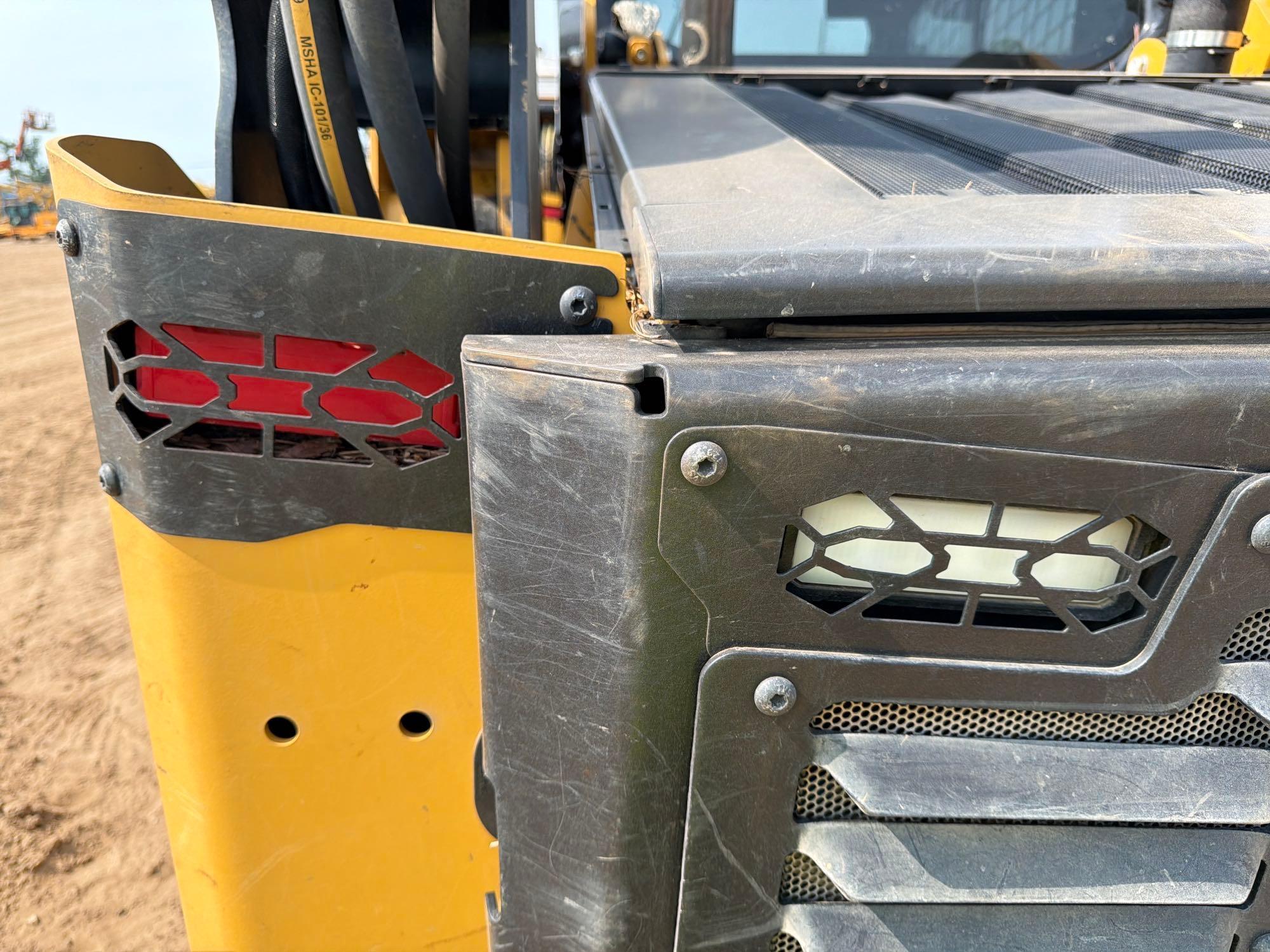 2025 Caterpillar 265
