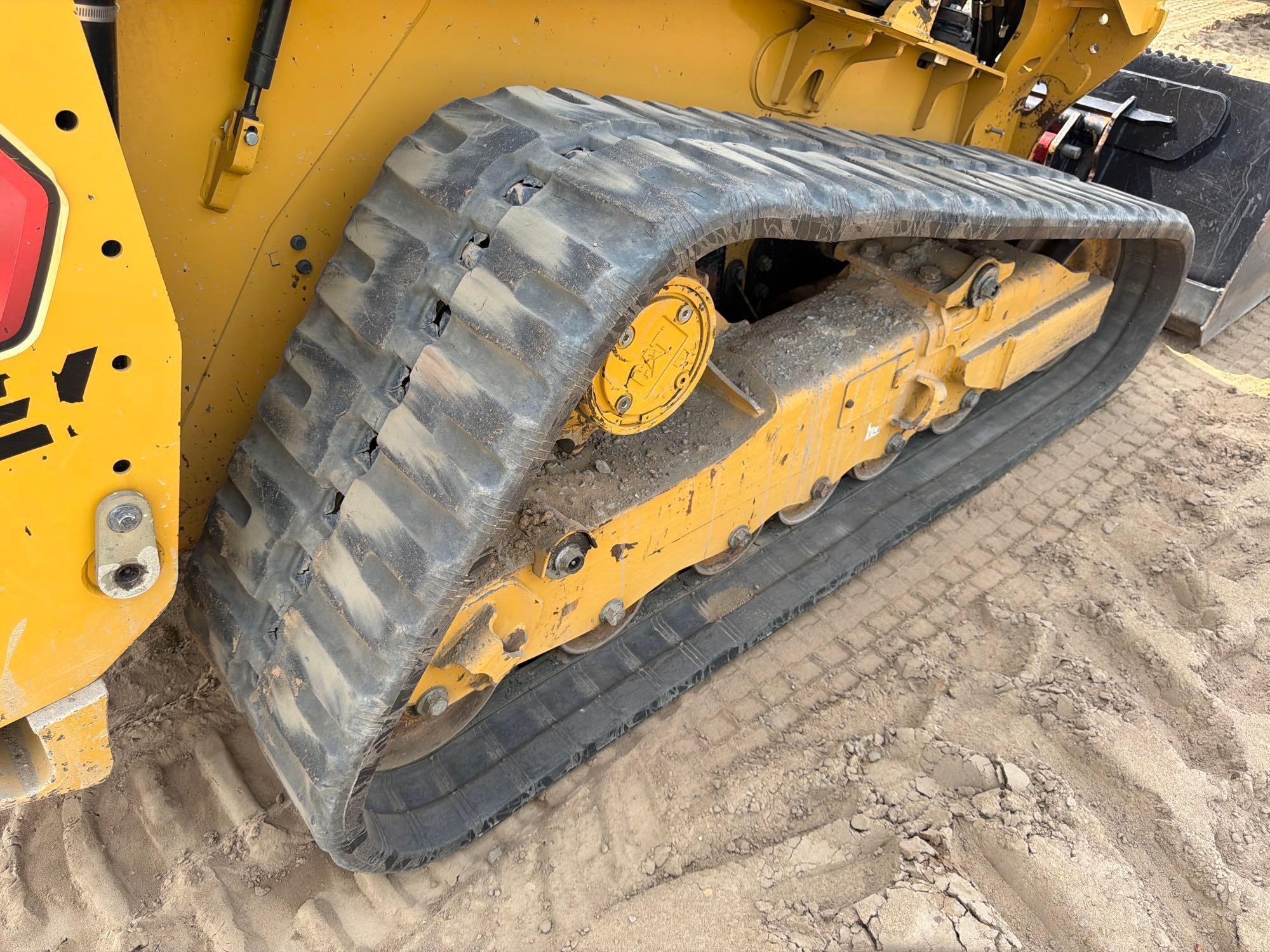 2024 Caterpillar 265