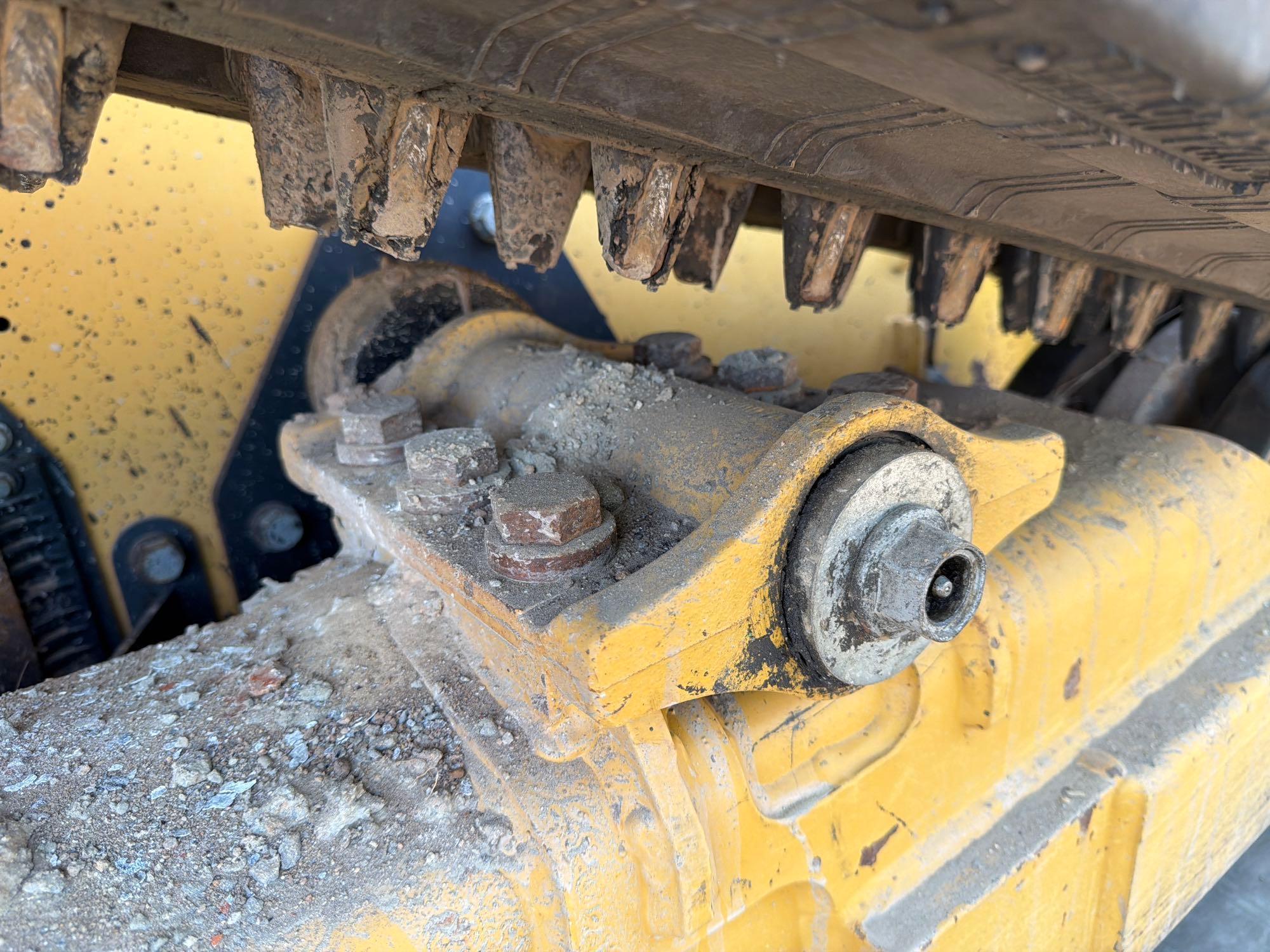 2024 Caterpillar 265