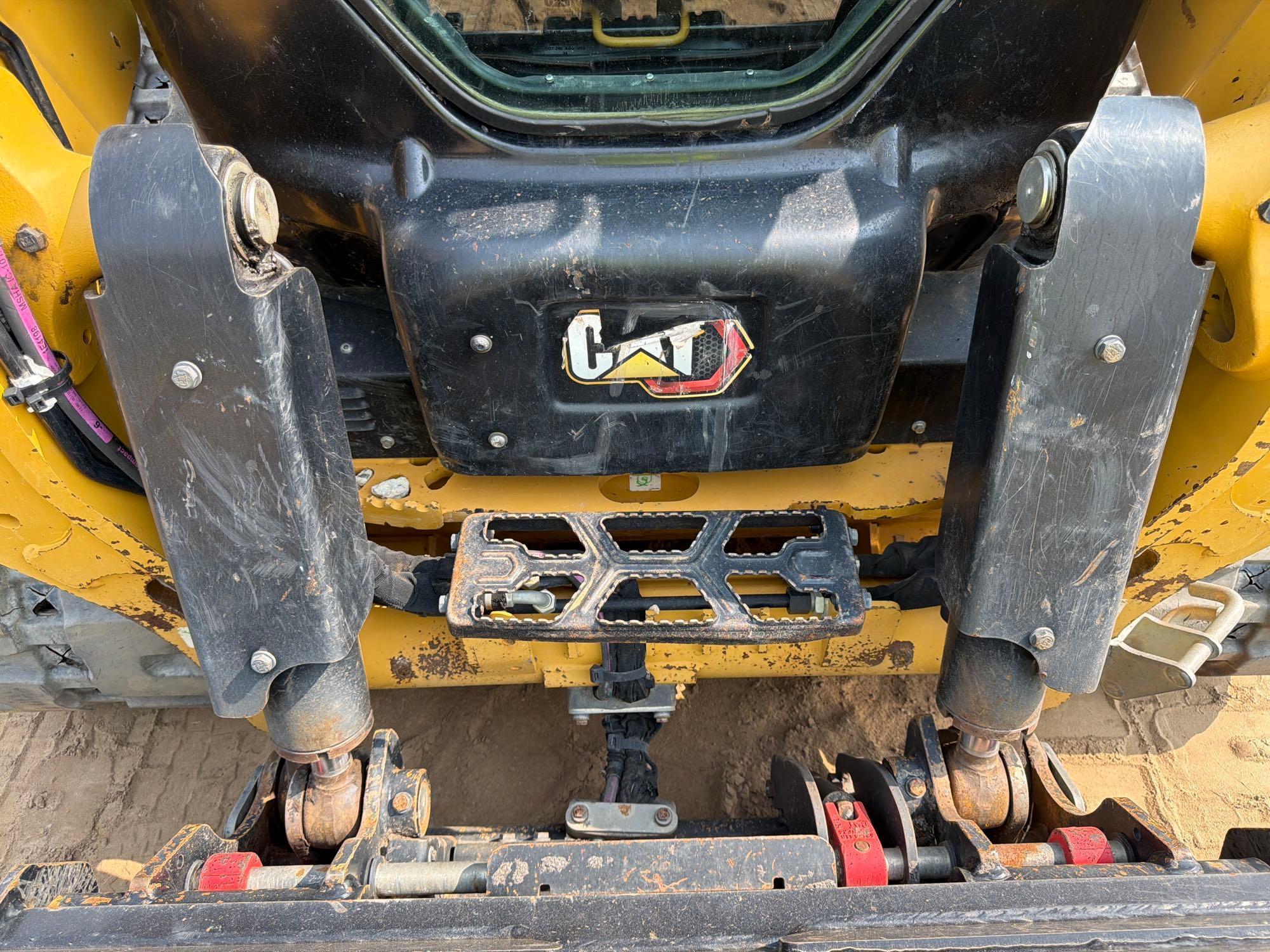 2024 Caterpillar 265