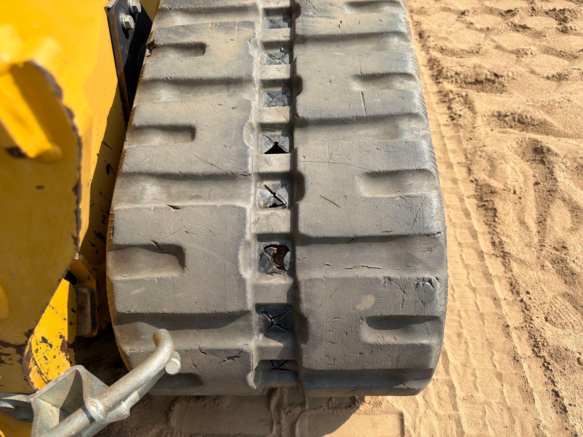 2024 Caterpillar 265