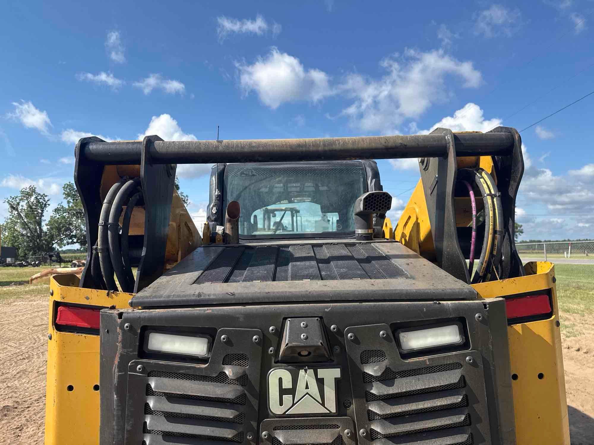 2024 Caterpillar 265