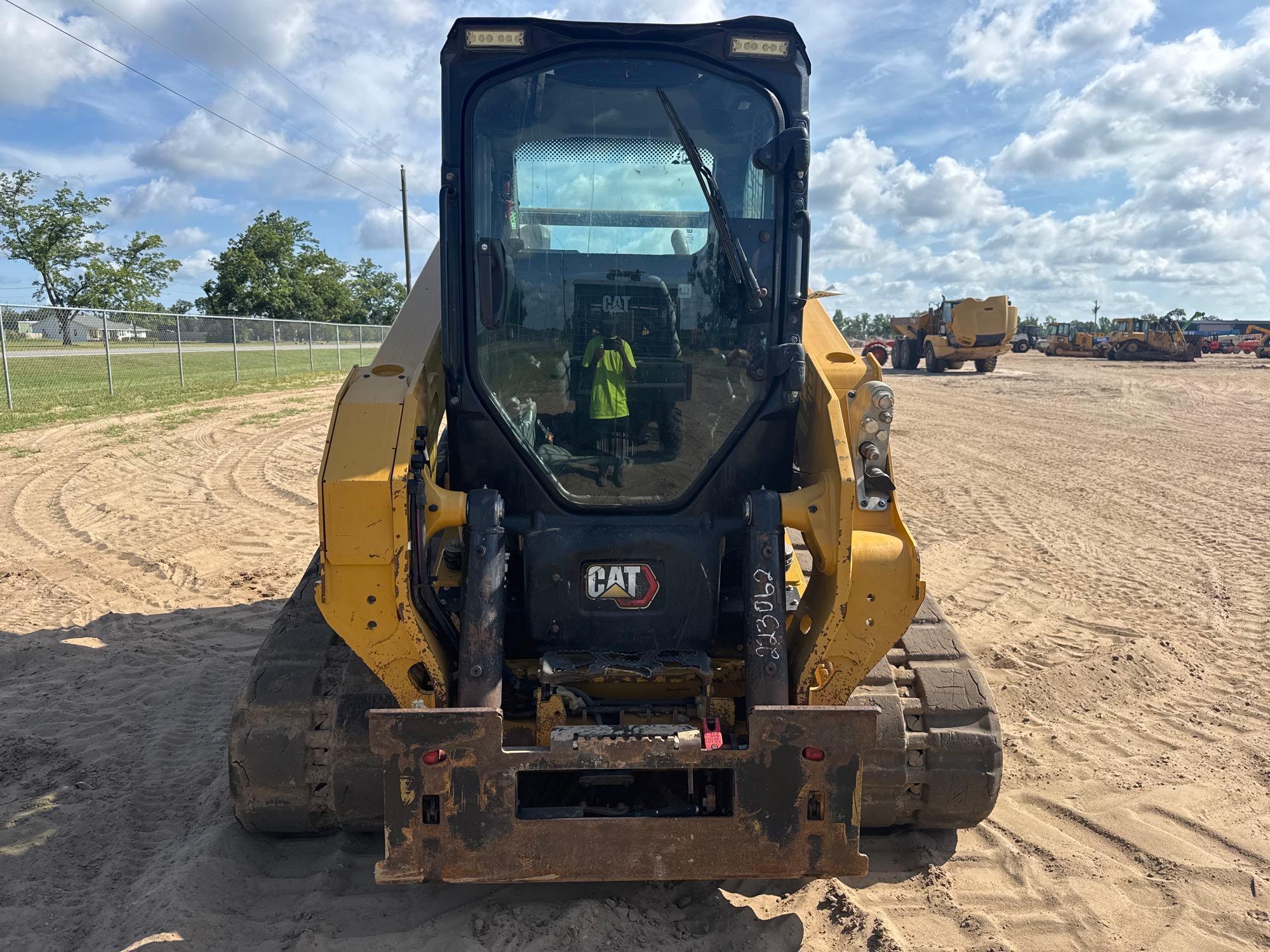 2024 Caterpillar 265