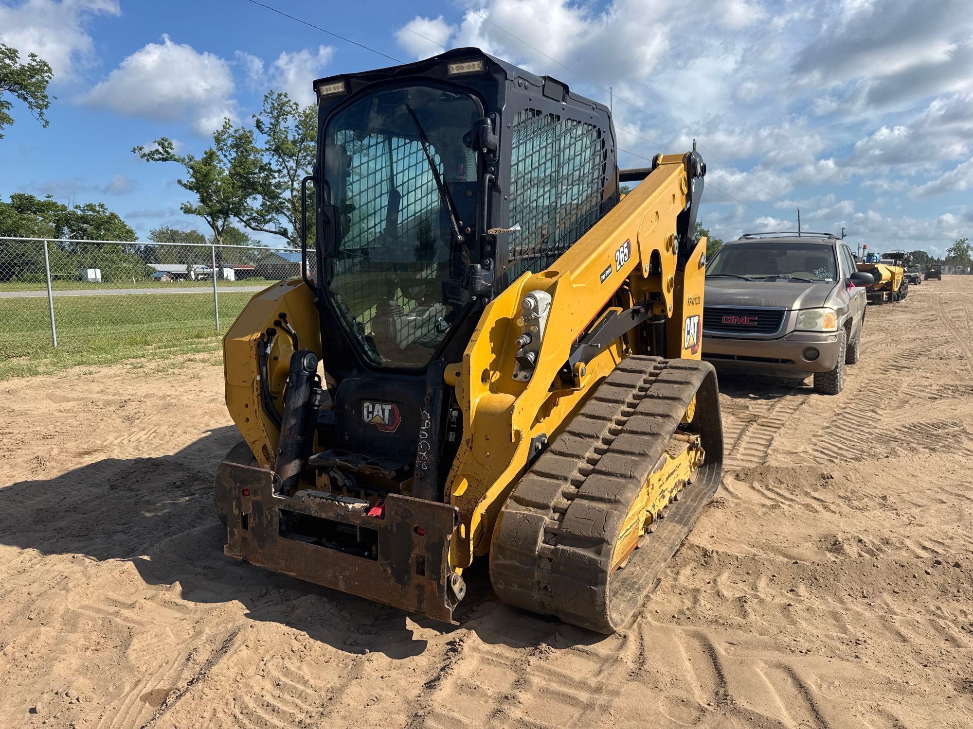 2024 Caterpillar 265