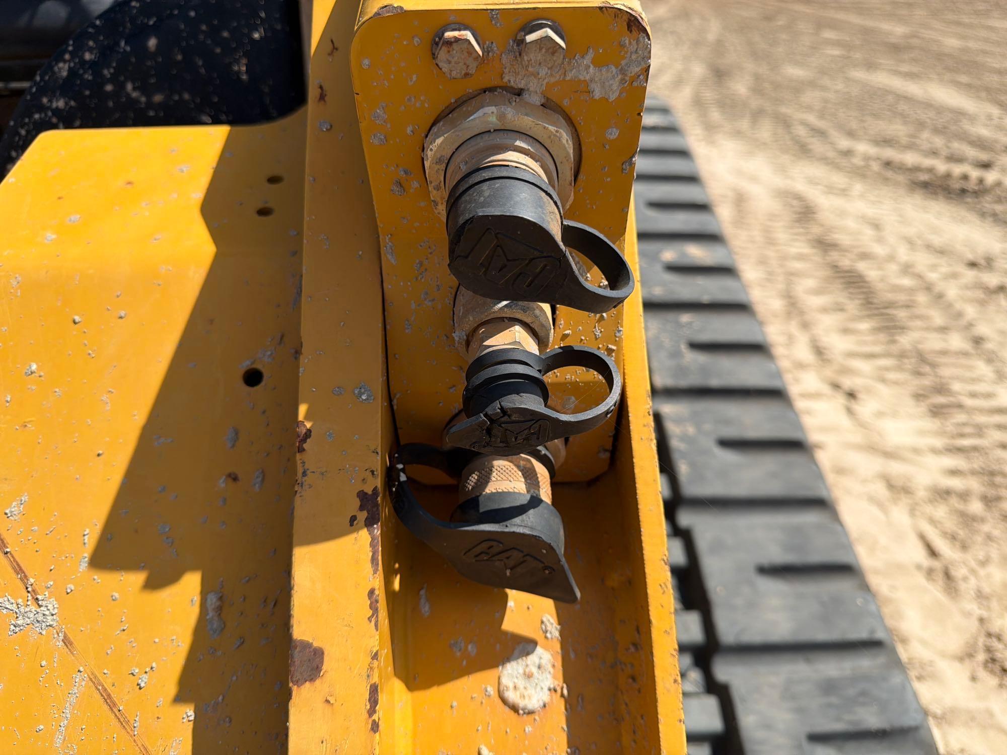 2022 Caterpillar 289D