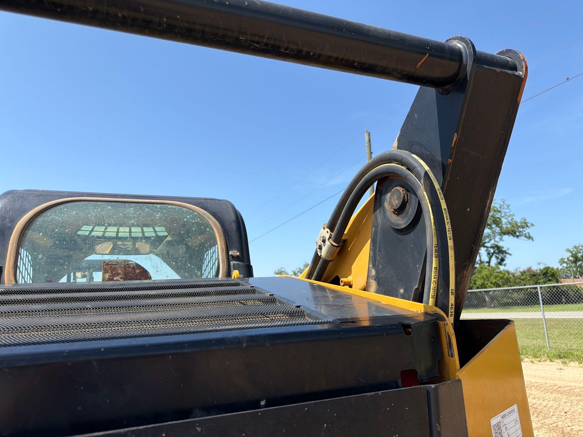 2022 Caterpillar 289D