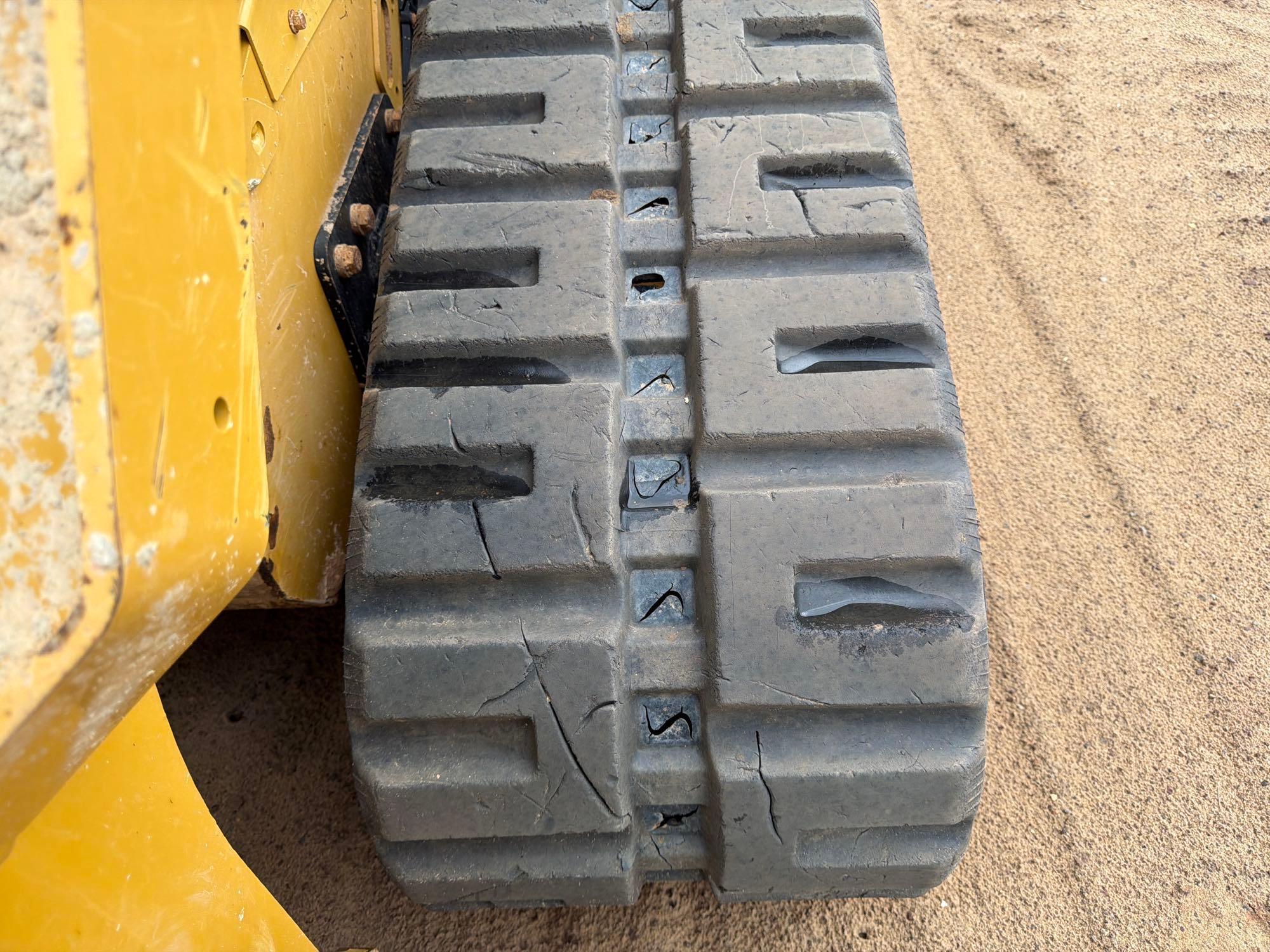 2022 Caterpillar 289D