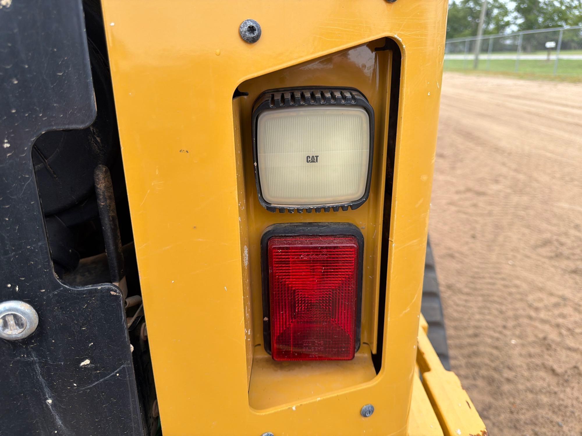 2022 Caterpillar 289D