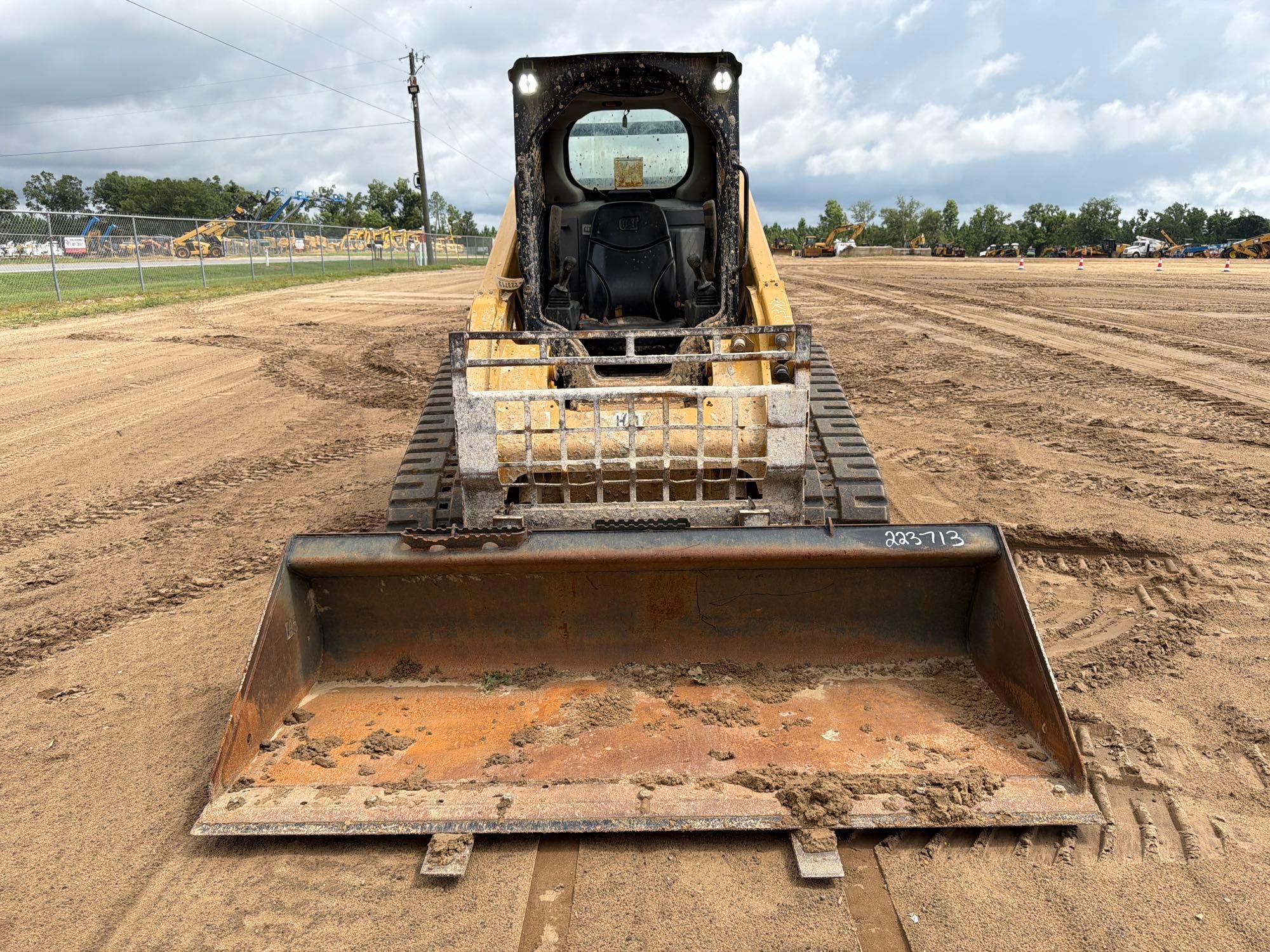 2022 Caterpillar 289D