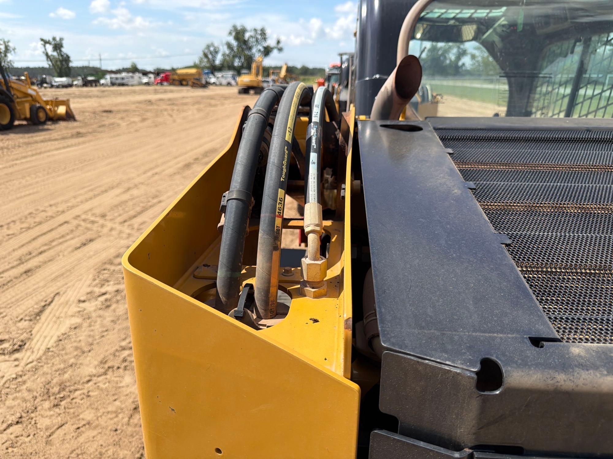 2022 Caterpillar 279D