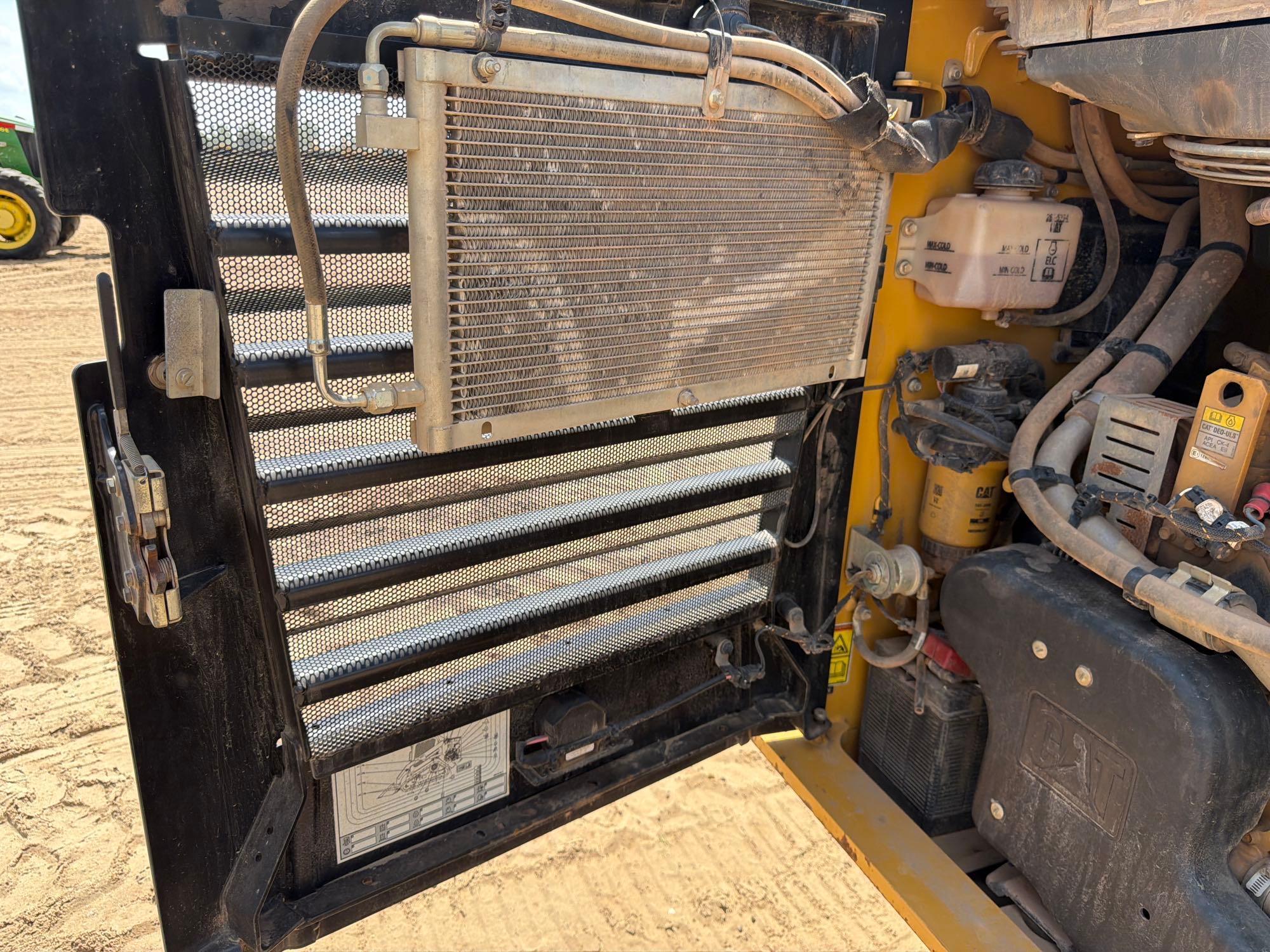 2022 Caterpillar 279D