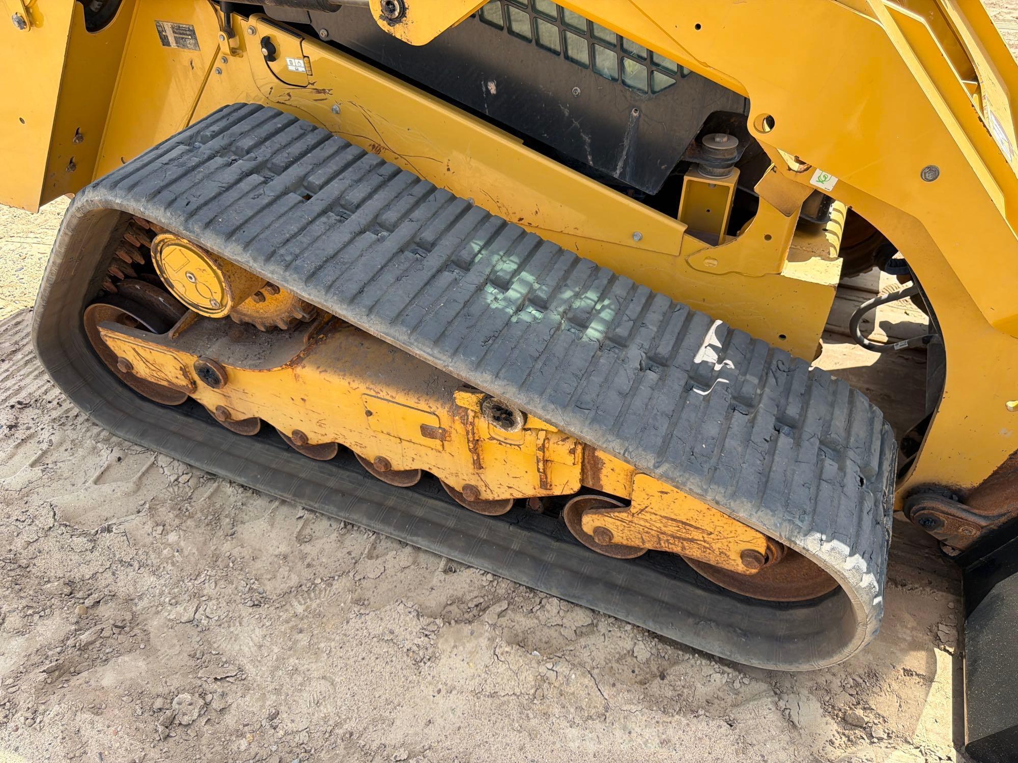2022 Caterpillar 279D