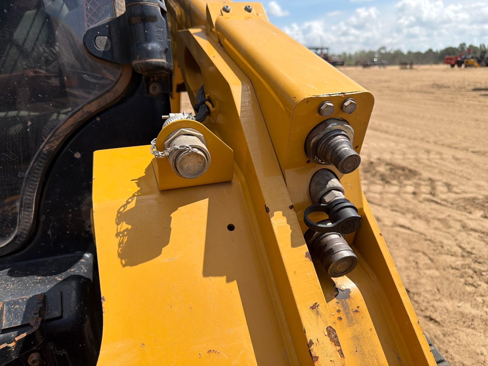2022 Caterpillar 279D