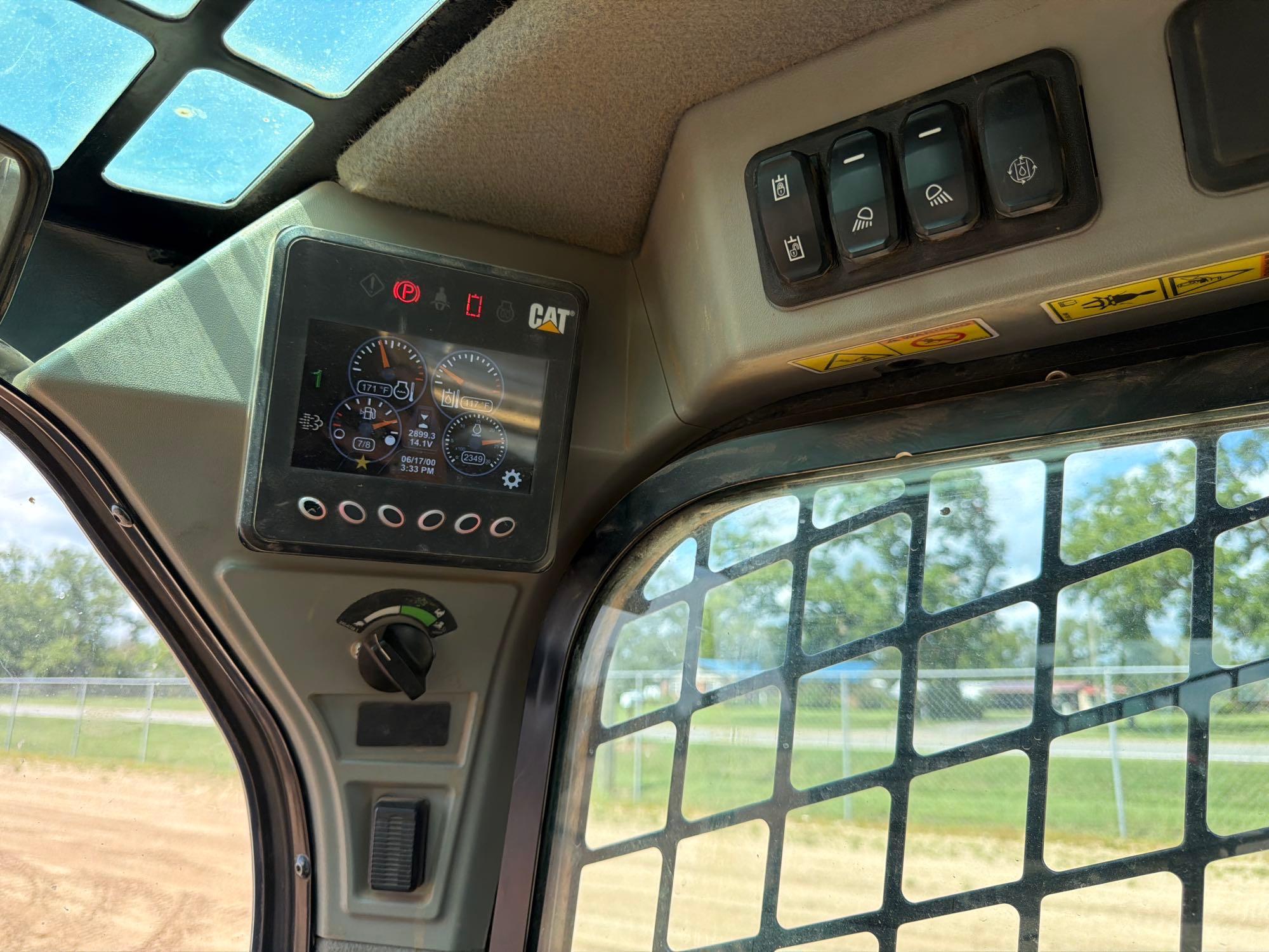 2022 Caterpillar 279D