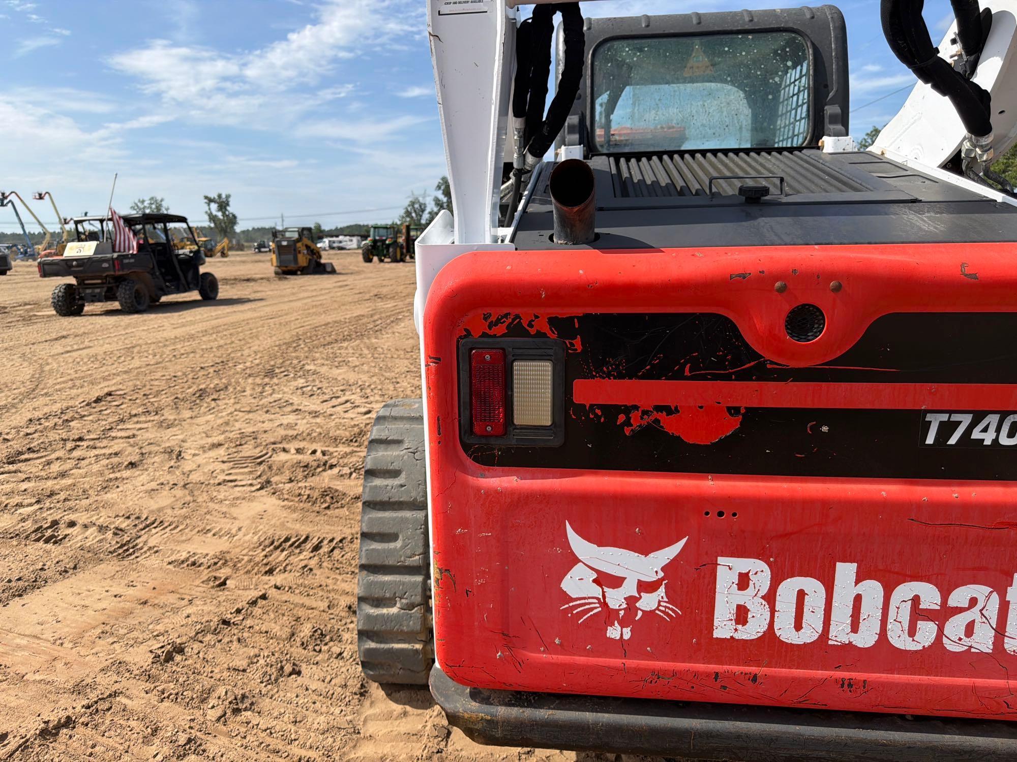 2019 Bobcat RT740