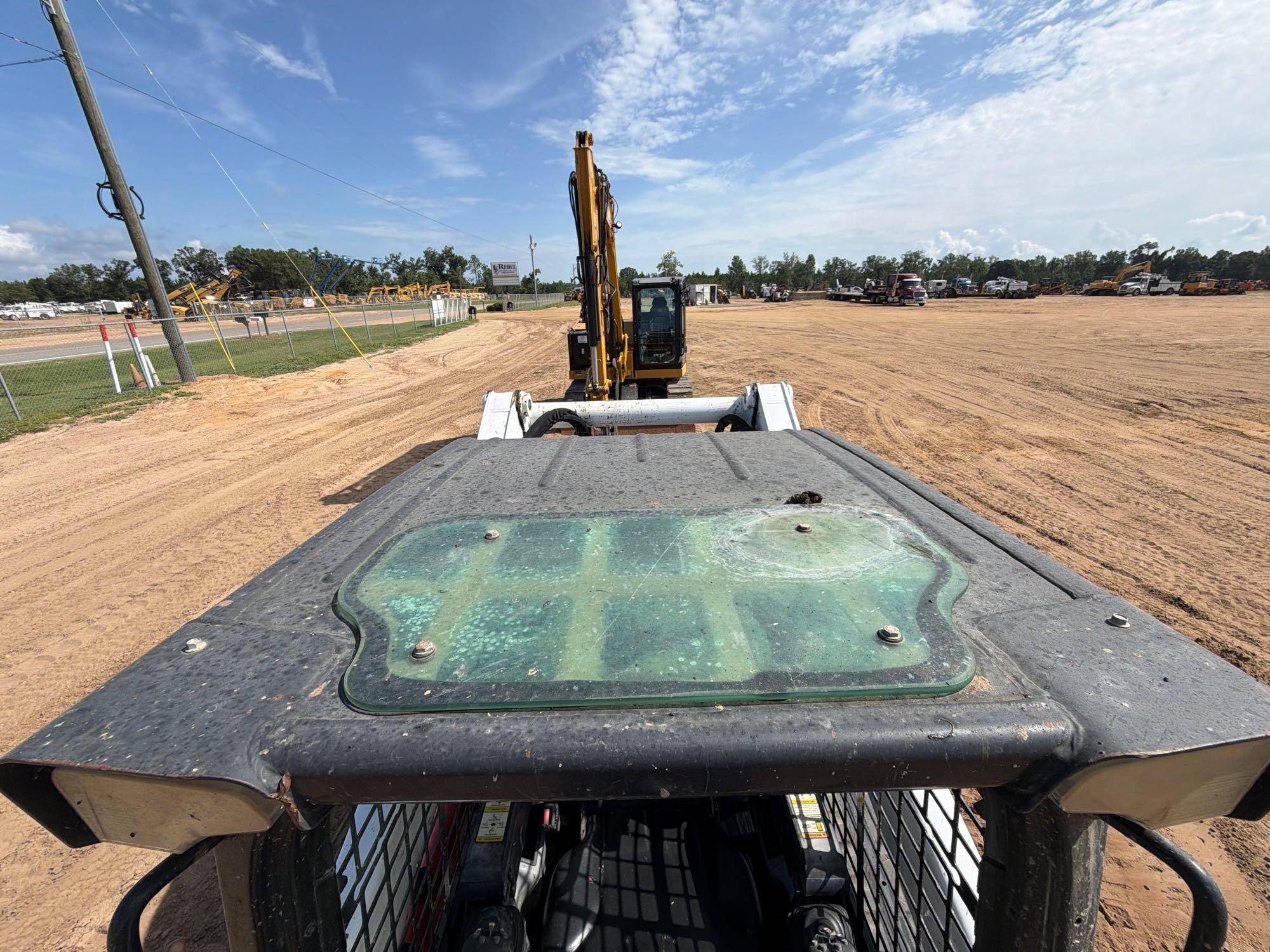 2019 Bobcat RT740