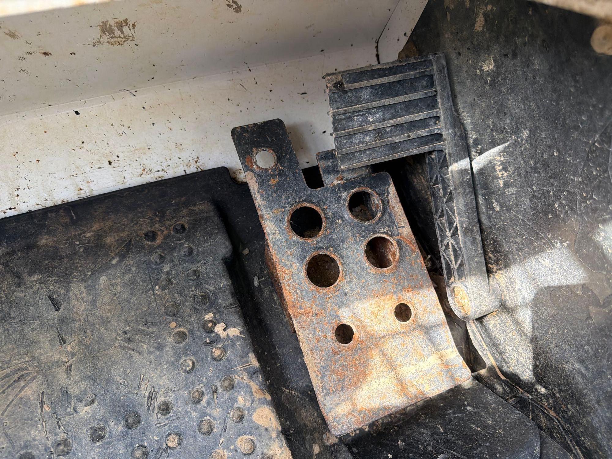 2019 Bobcat RT740