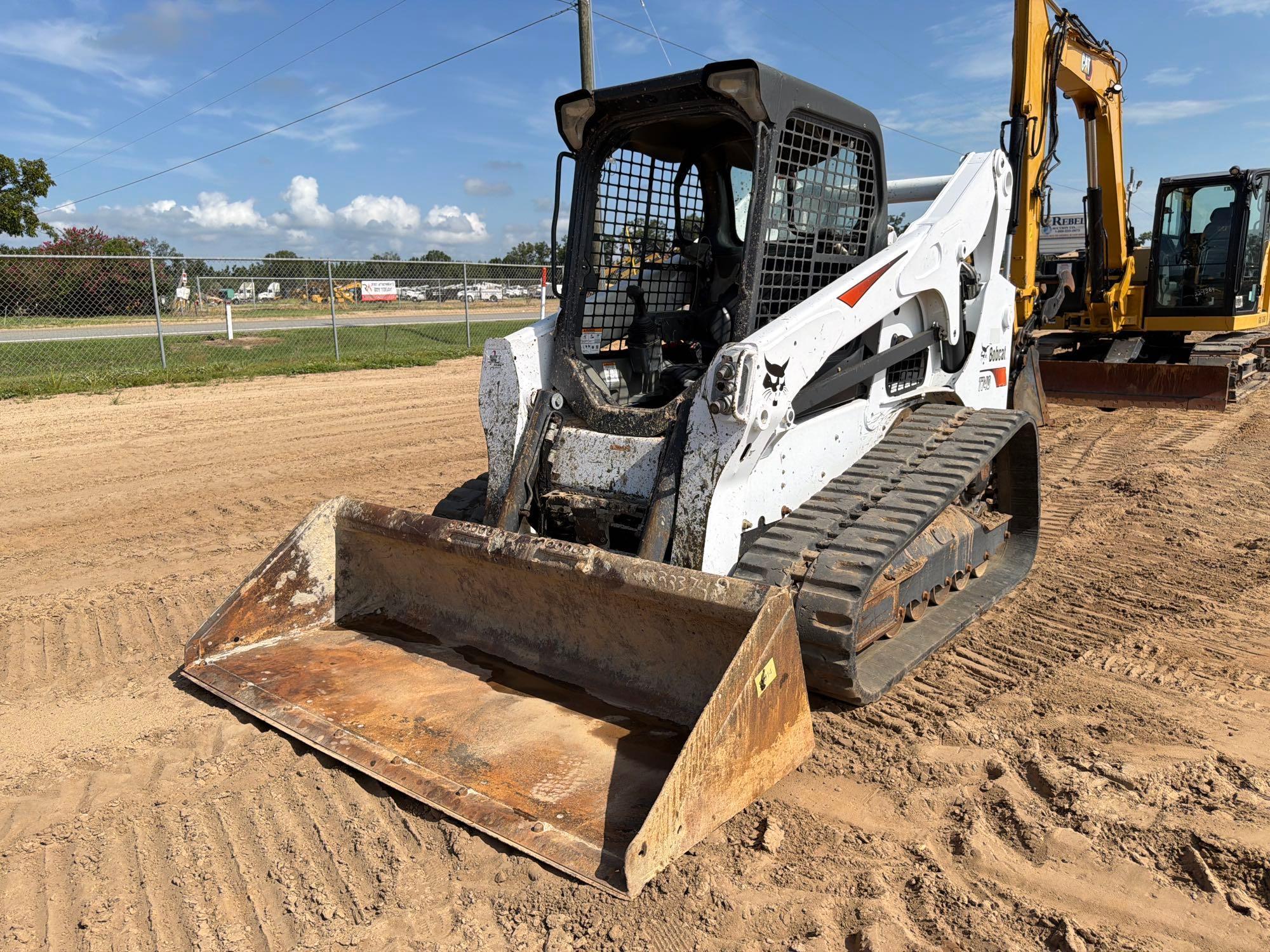 2019 Bobcat RT740