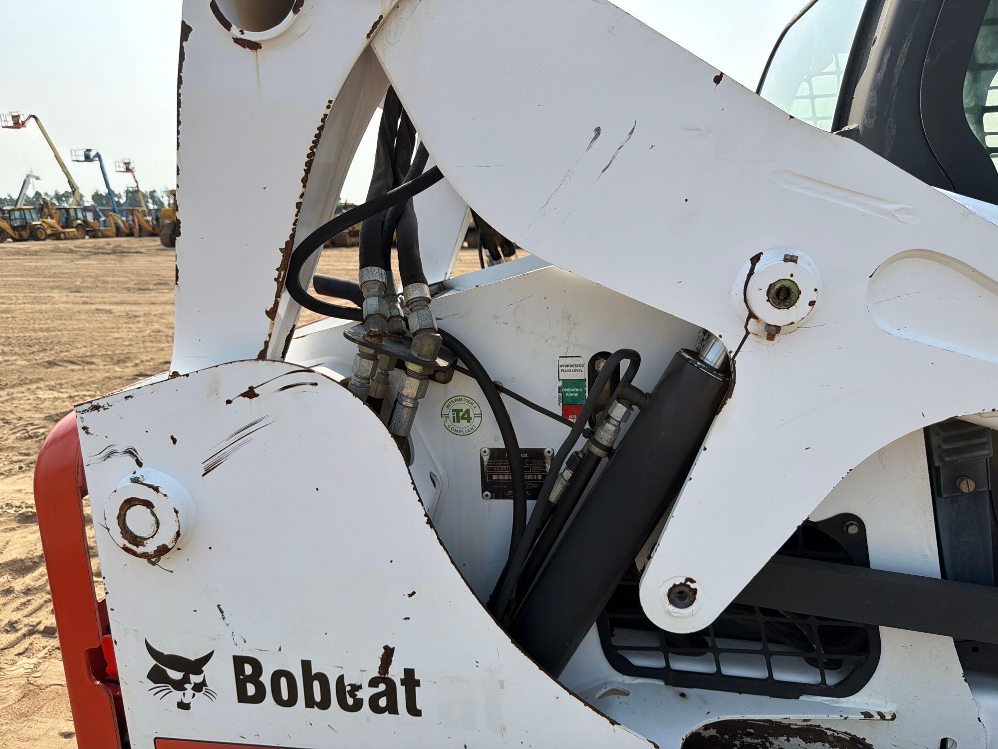 2014 Bobcat T650