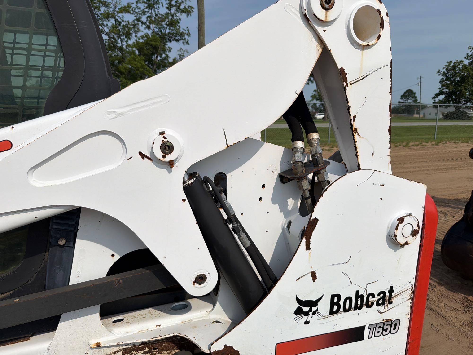 2014 Bobcat T650
