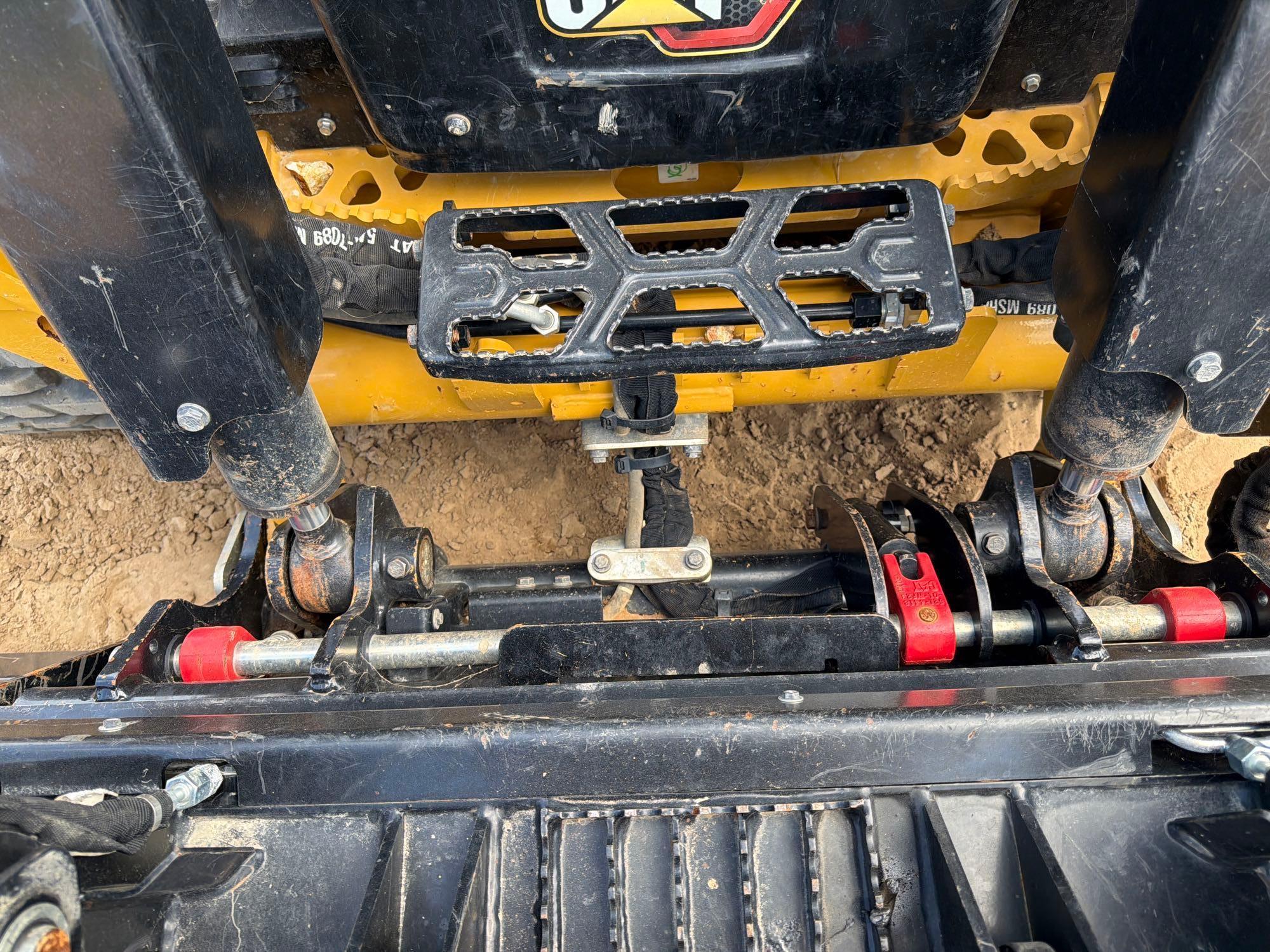 2025 Caterpillar 255