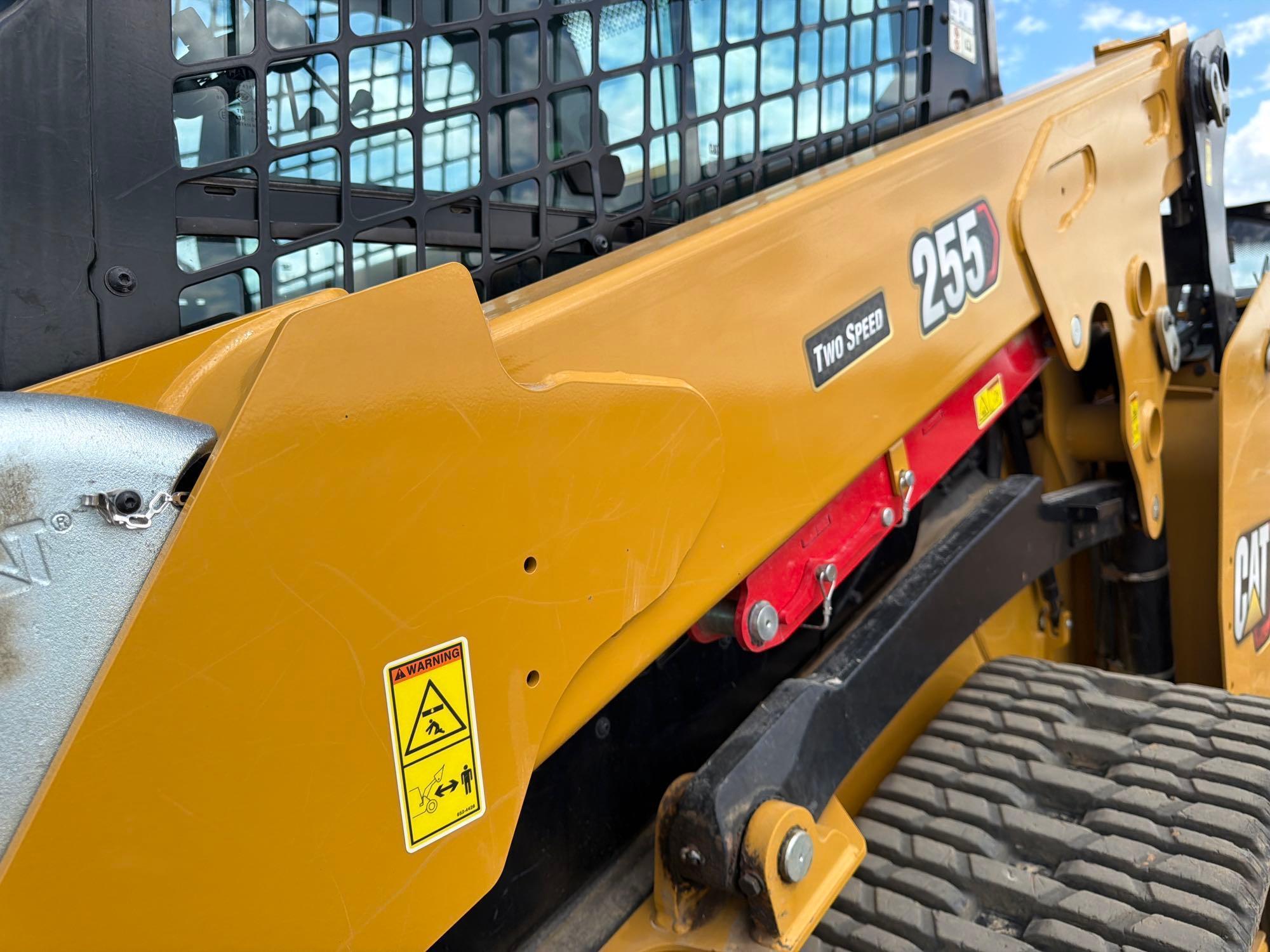 2025 Caterpillar 255