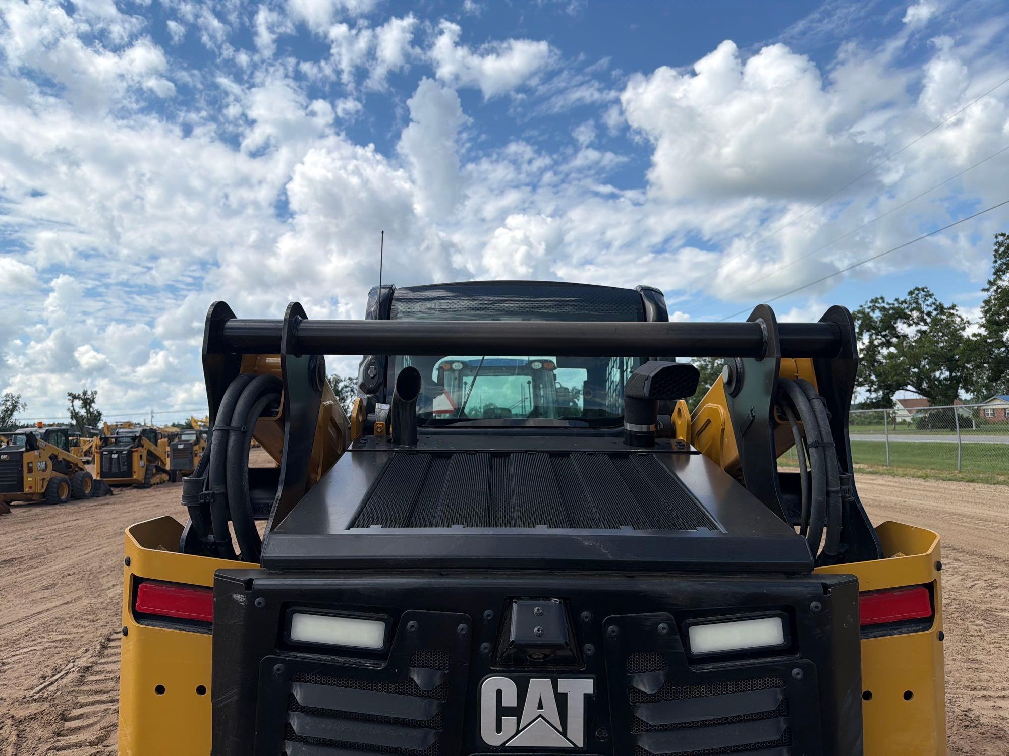 2025 Caterpillar 255