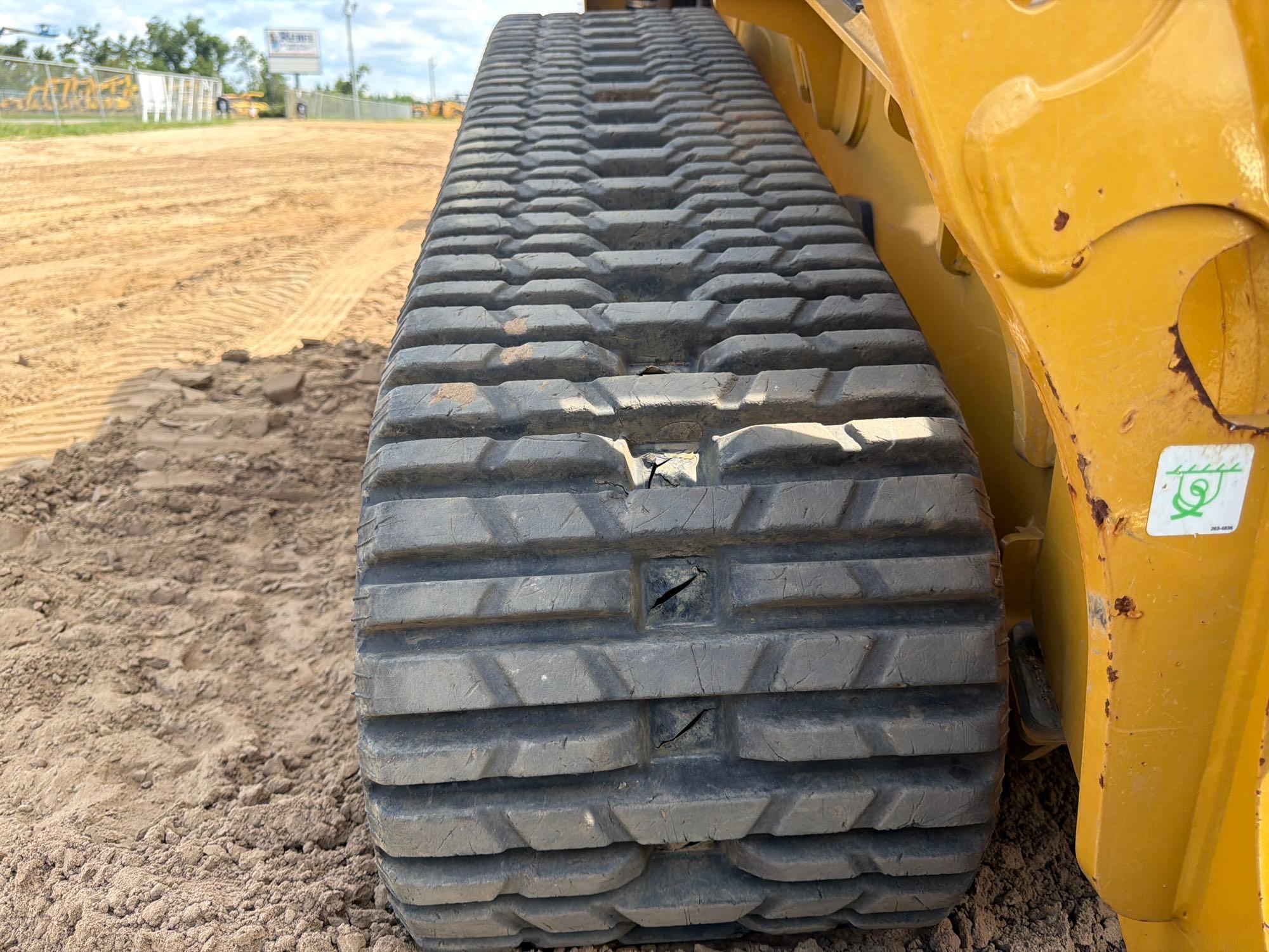 2025 Caterpillar 255