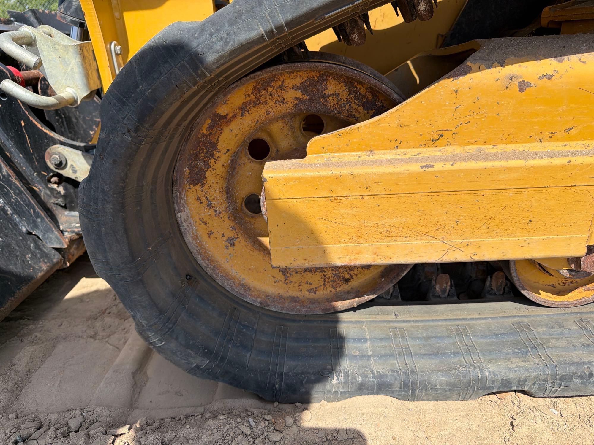2024 Caterpillar 255