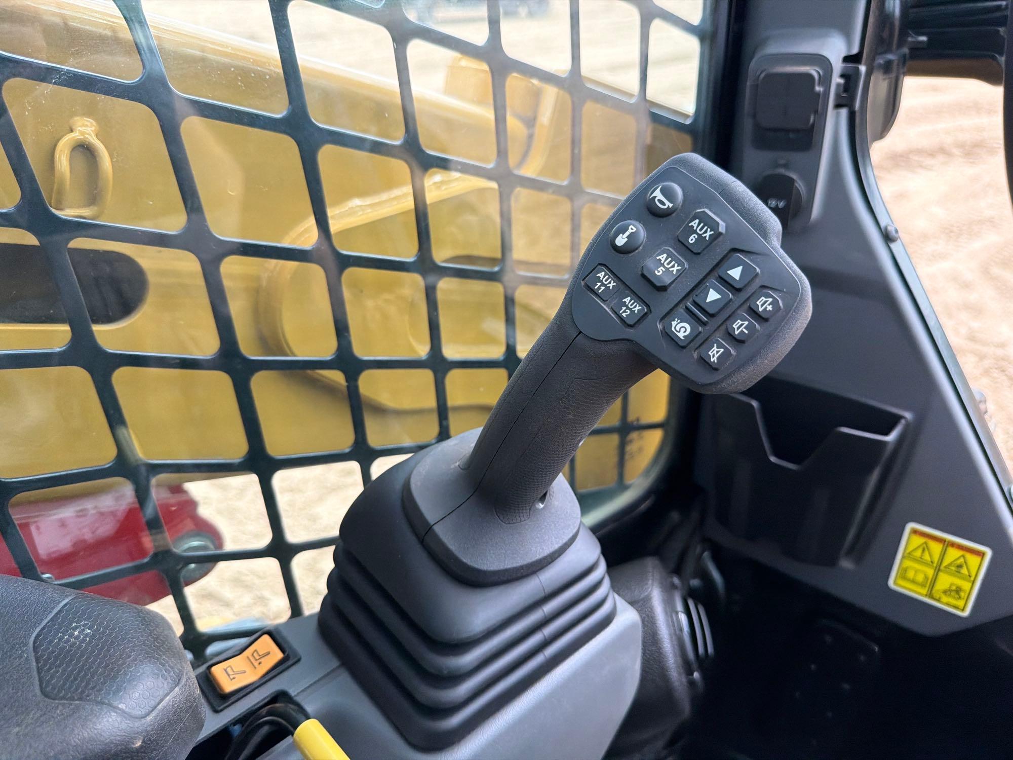 2024 Caterpillar 255