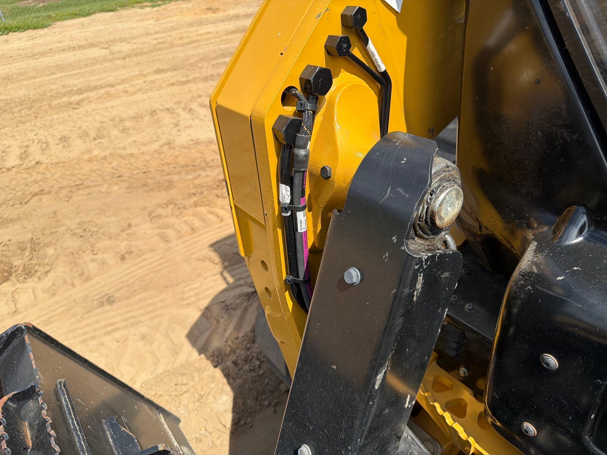 2024 Caterpillar 255