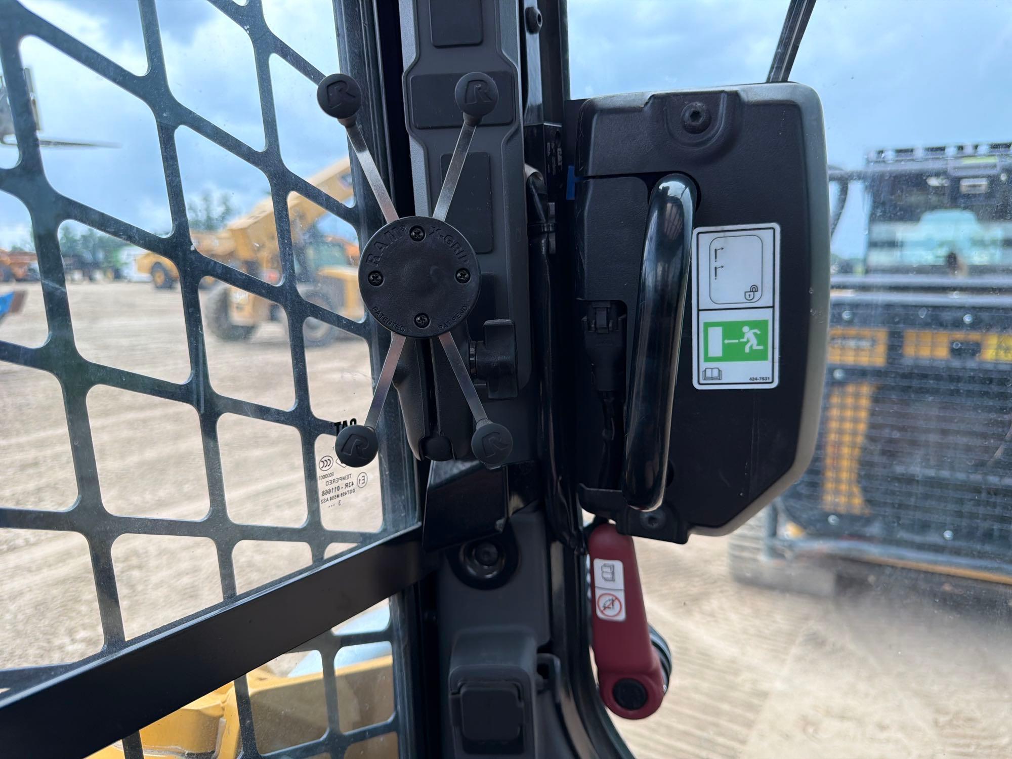 2024 Caterpillar 255