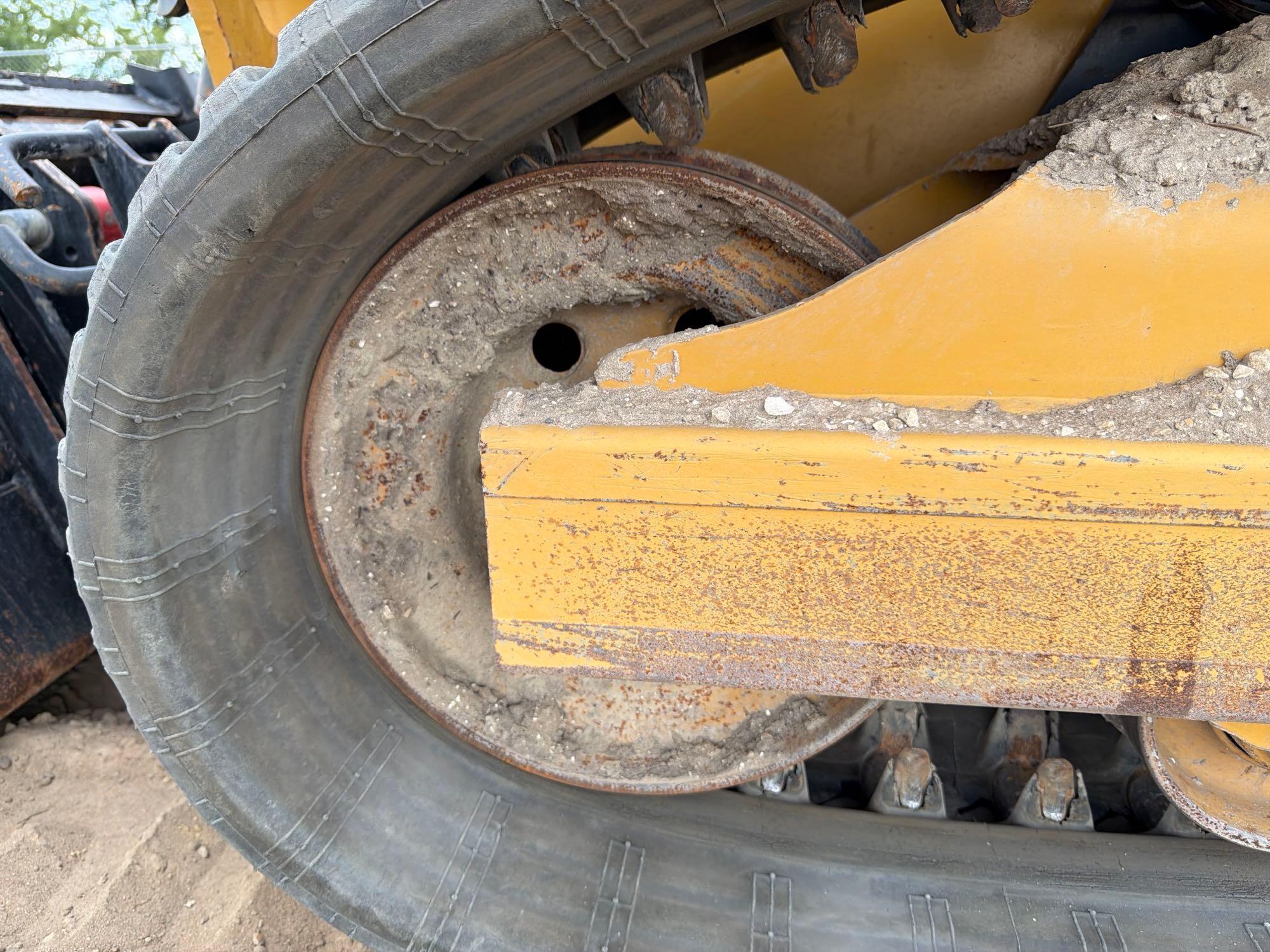2025 Caterpillar 255