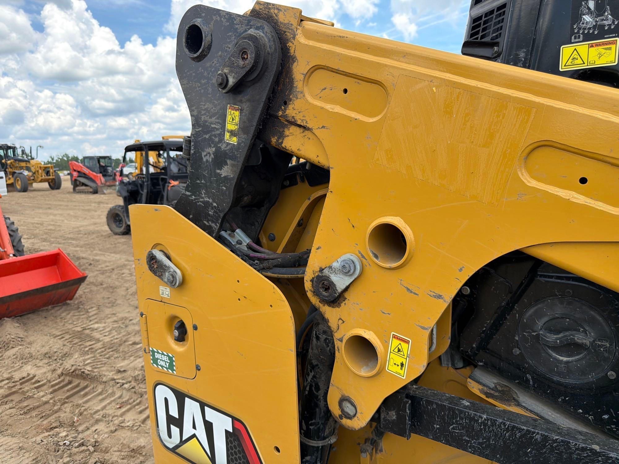 2025 Caterpillar 255