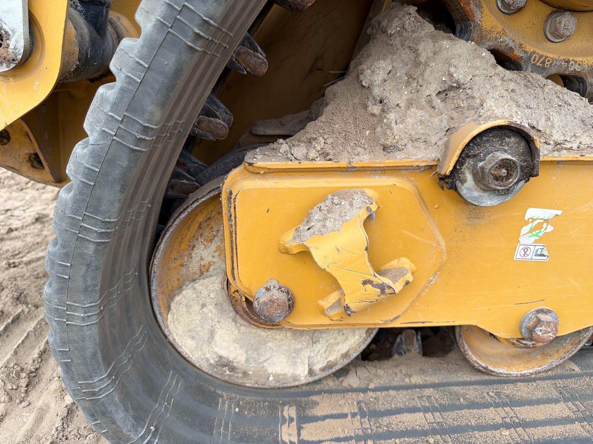 2025 Caterpillar 255