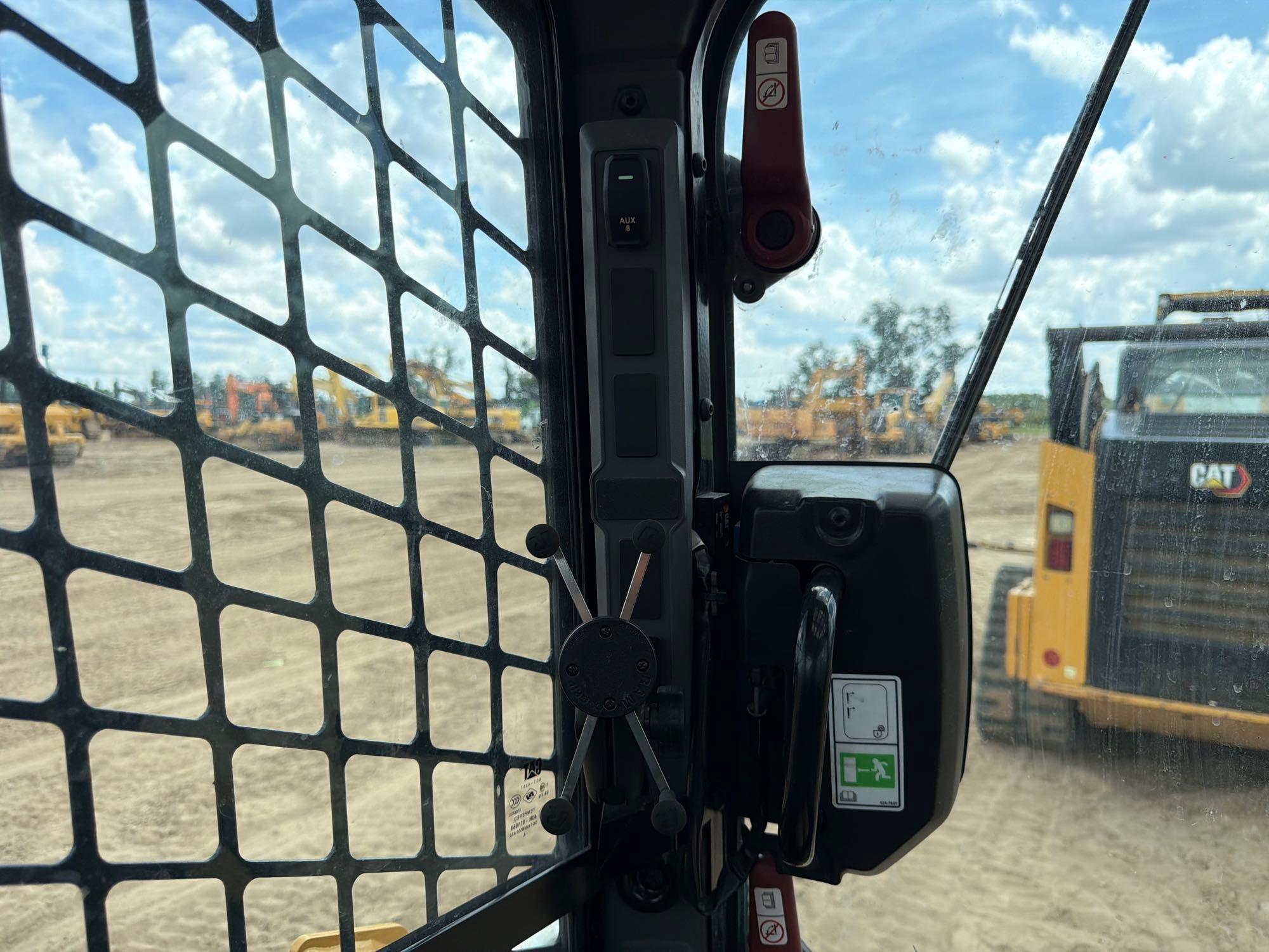 2025 Caterpillar 255