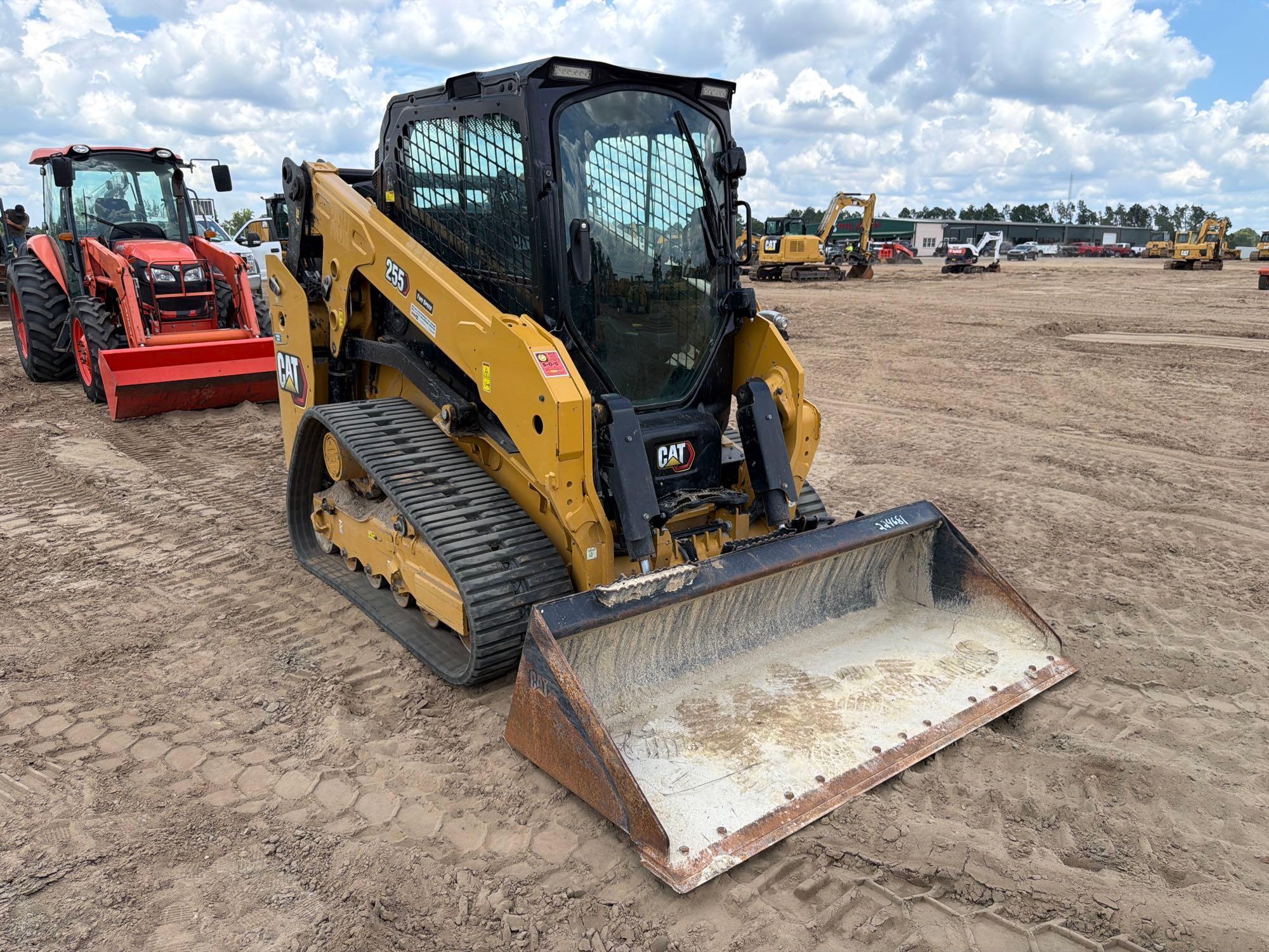 2025 Caterpillar 255