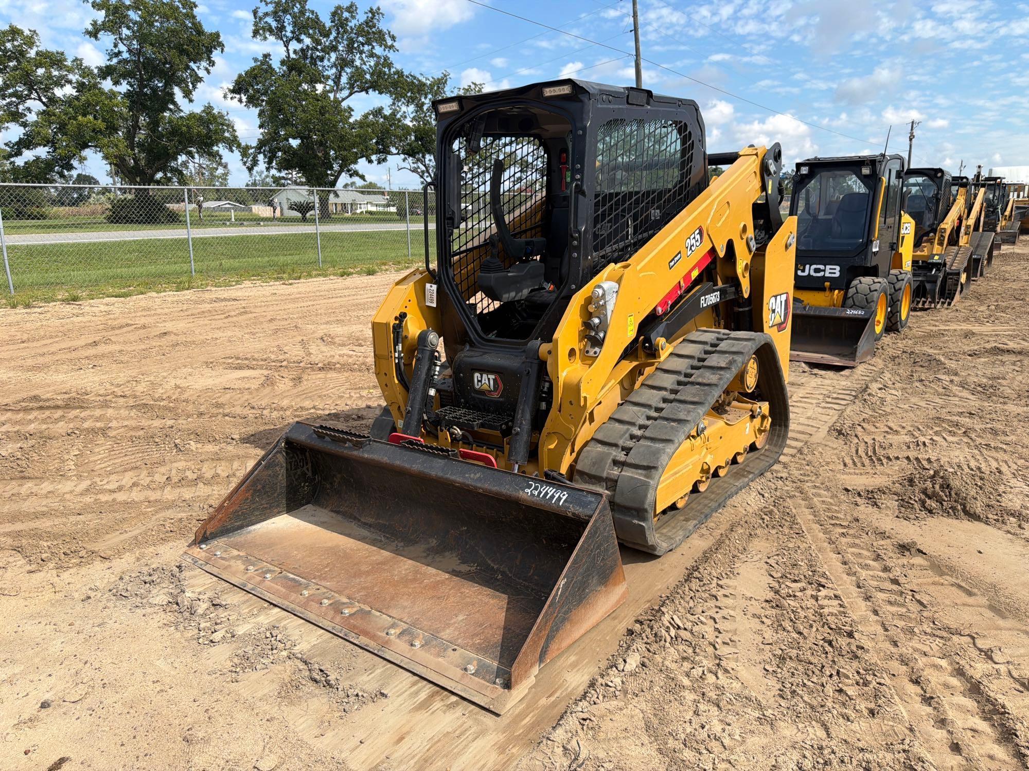 2024 Caterpillar 255