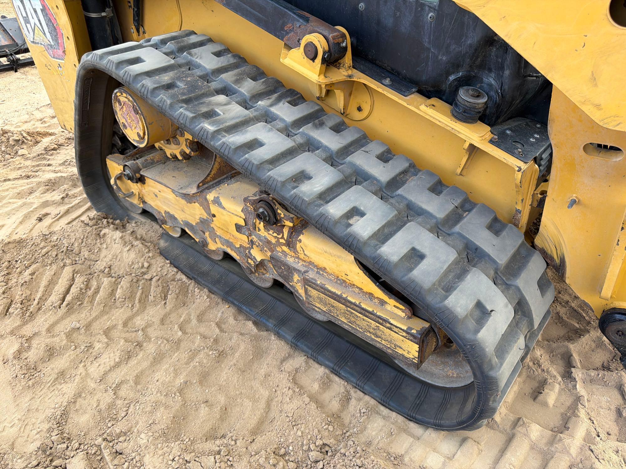 2024 Caterpillar 255
