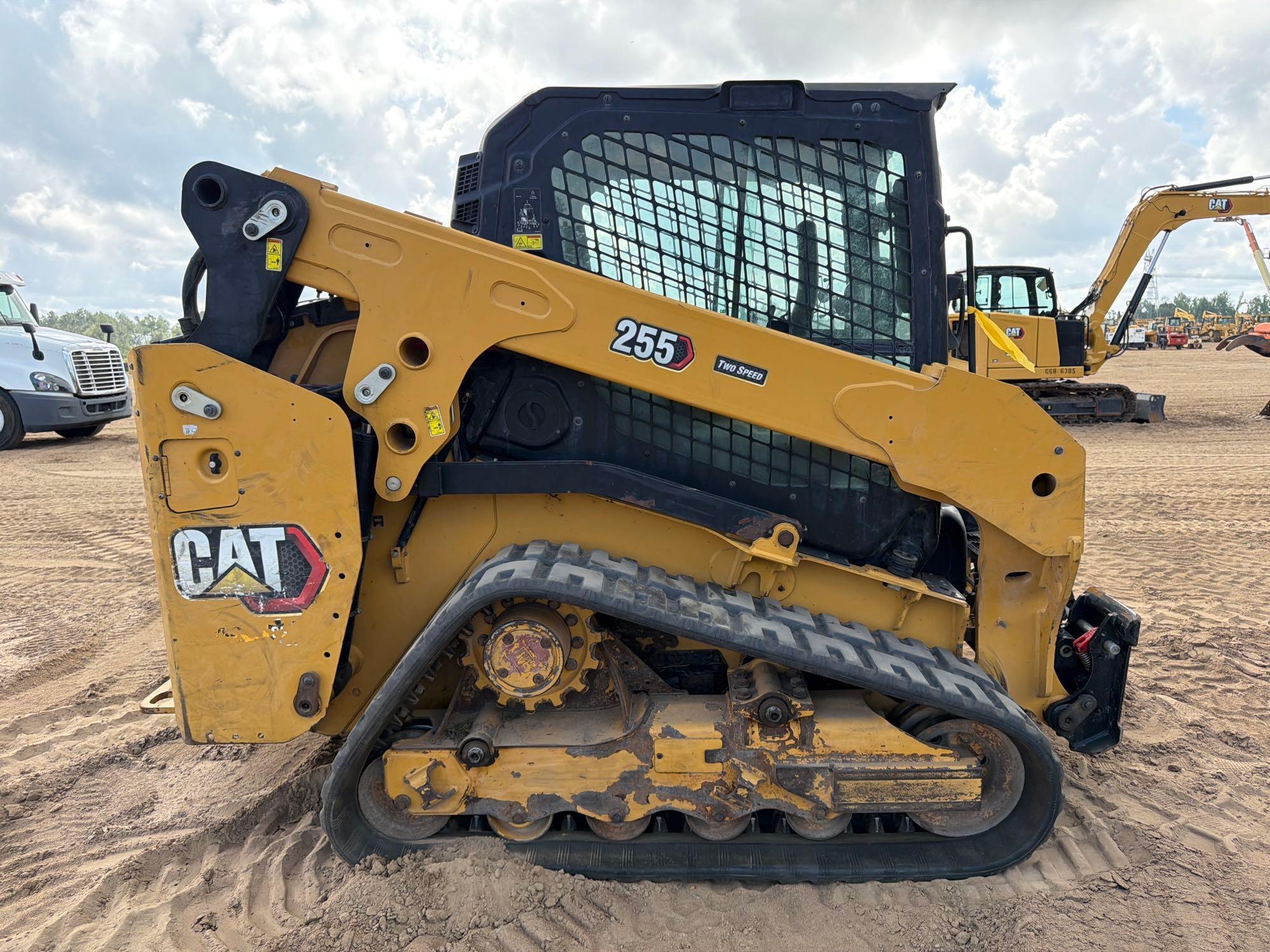 2024 Caterpillar 255